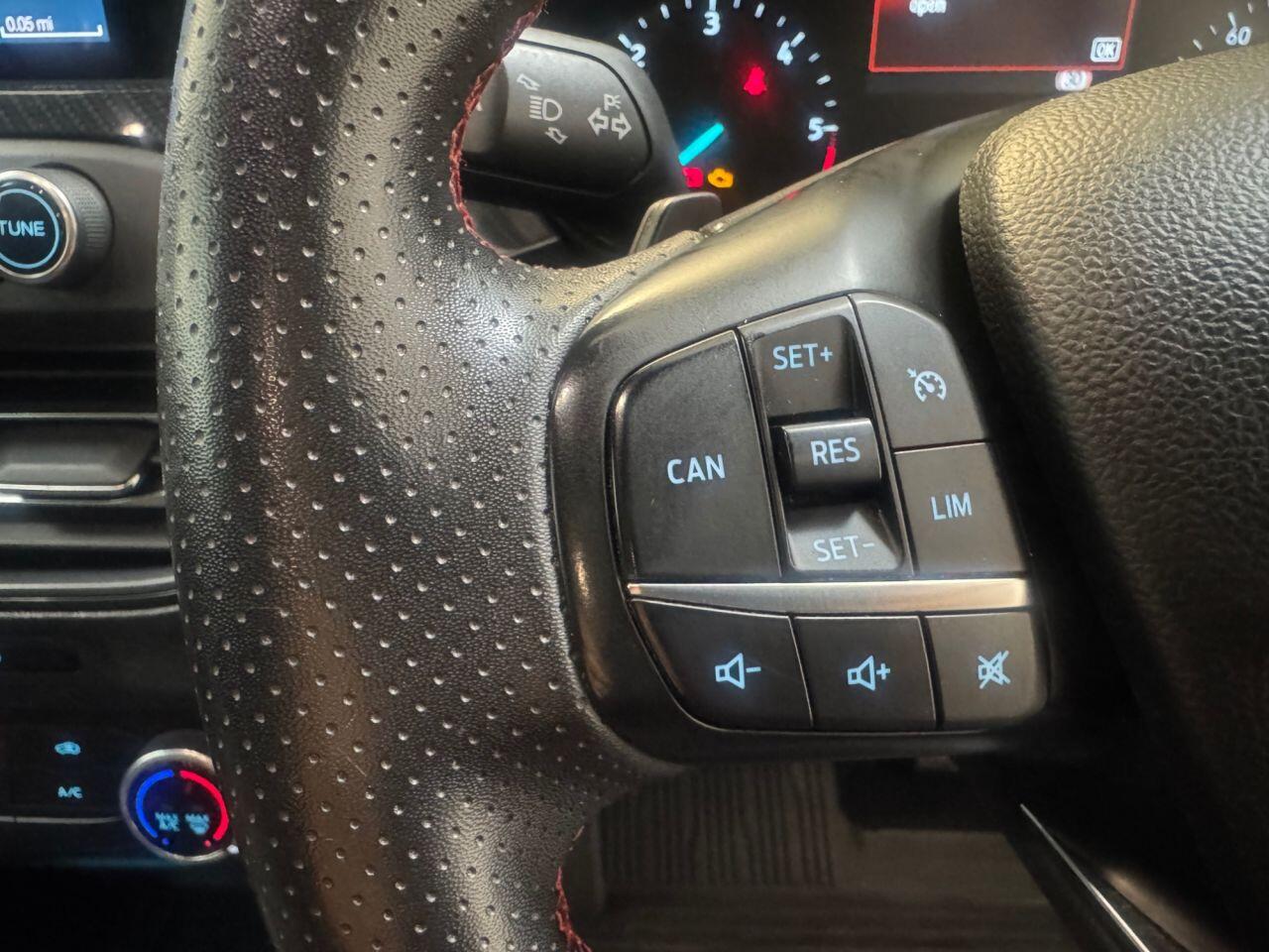 Ford Focus view 56