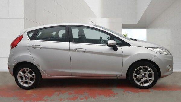 Ford Fiesta view 4