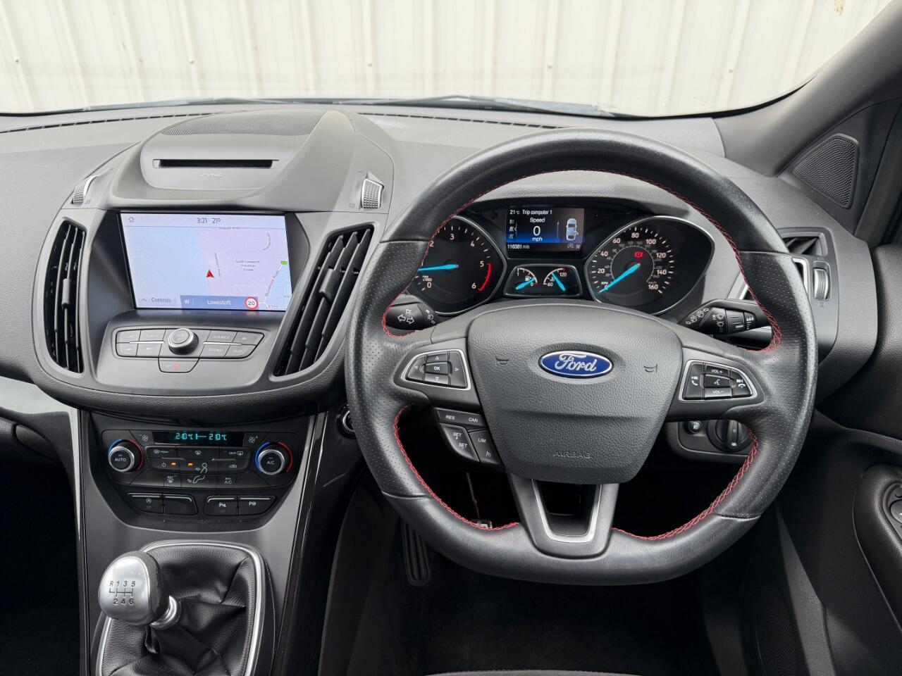 Ford Kuga view 20