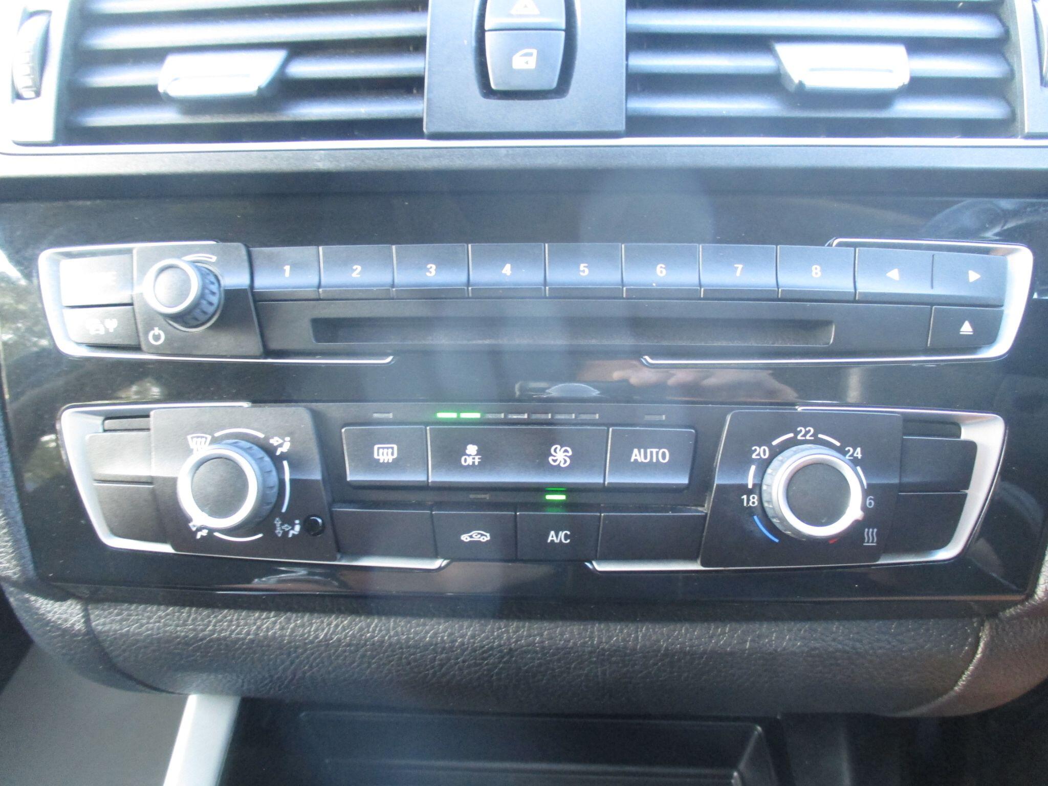 BMW 1 Series view 43
