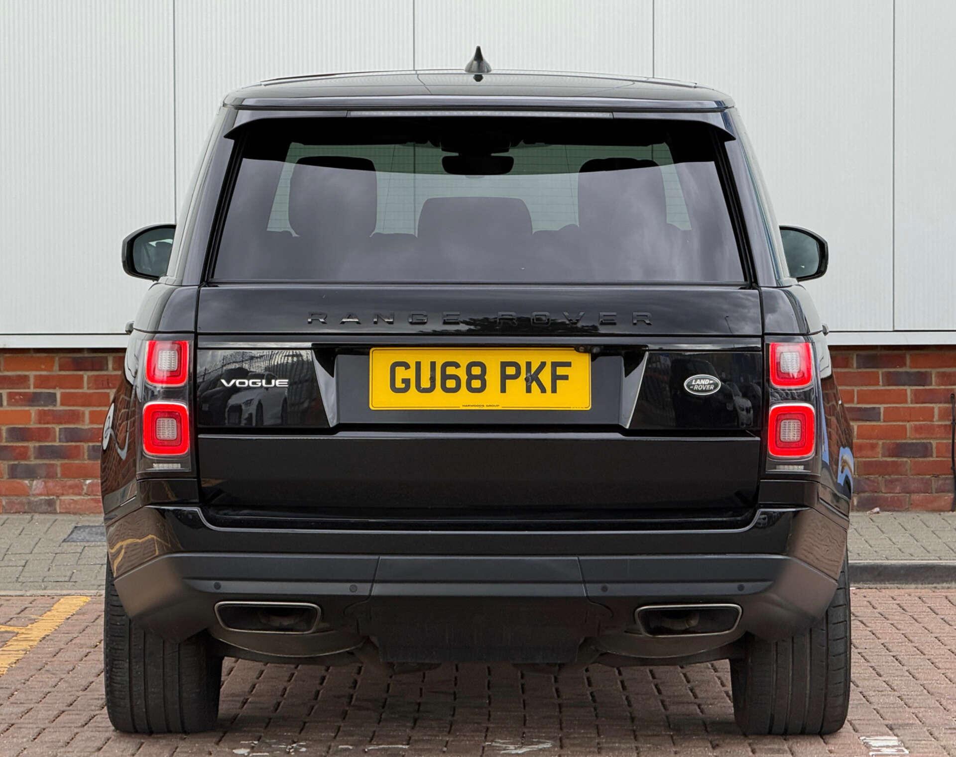 Land Rover Range Rover view 6