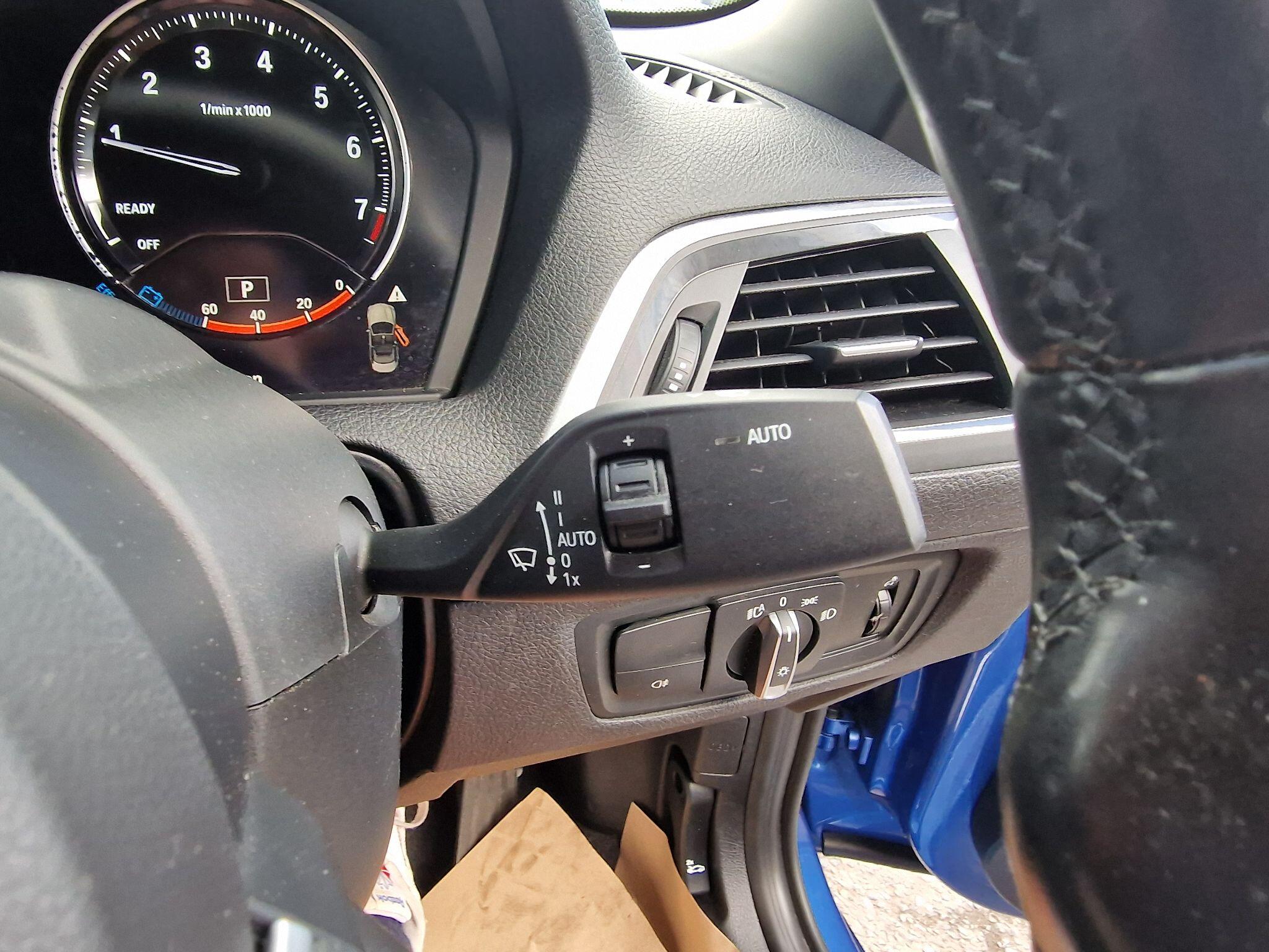 BMW 2 Series view 24