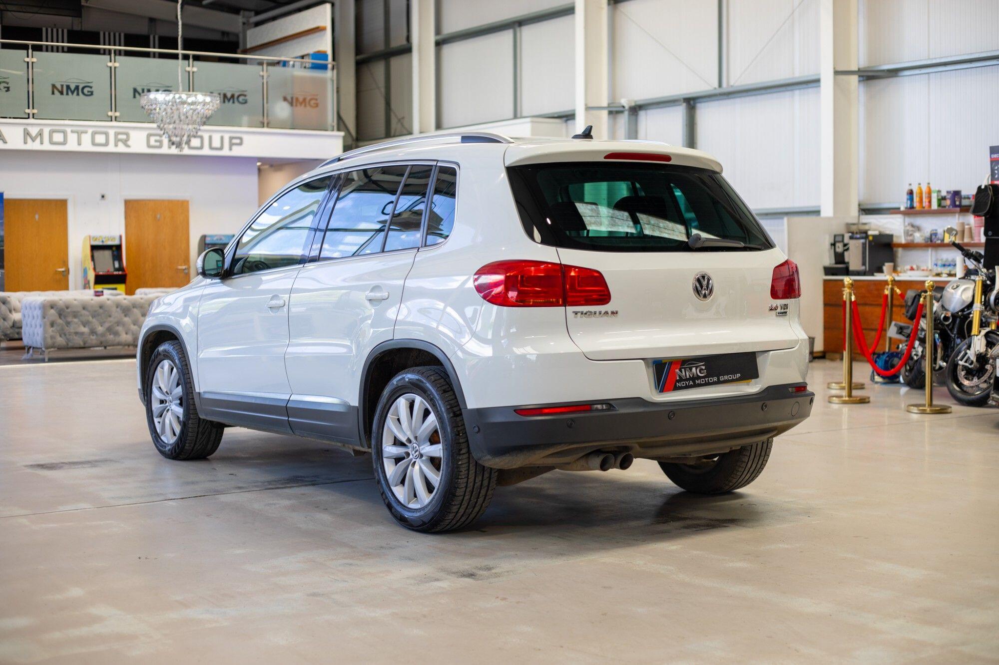 Volkswagen Tiguan view 32