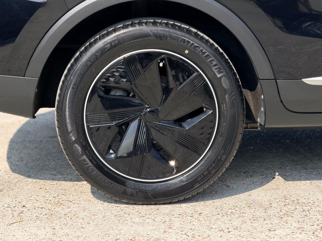 MG ZS view 14
