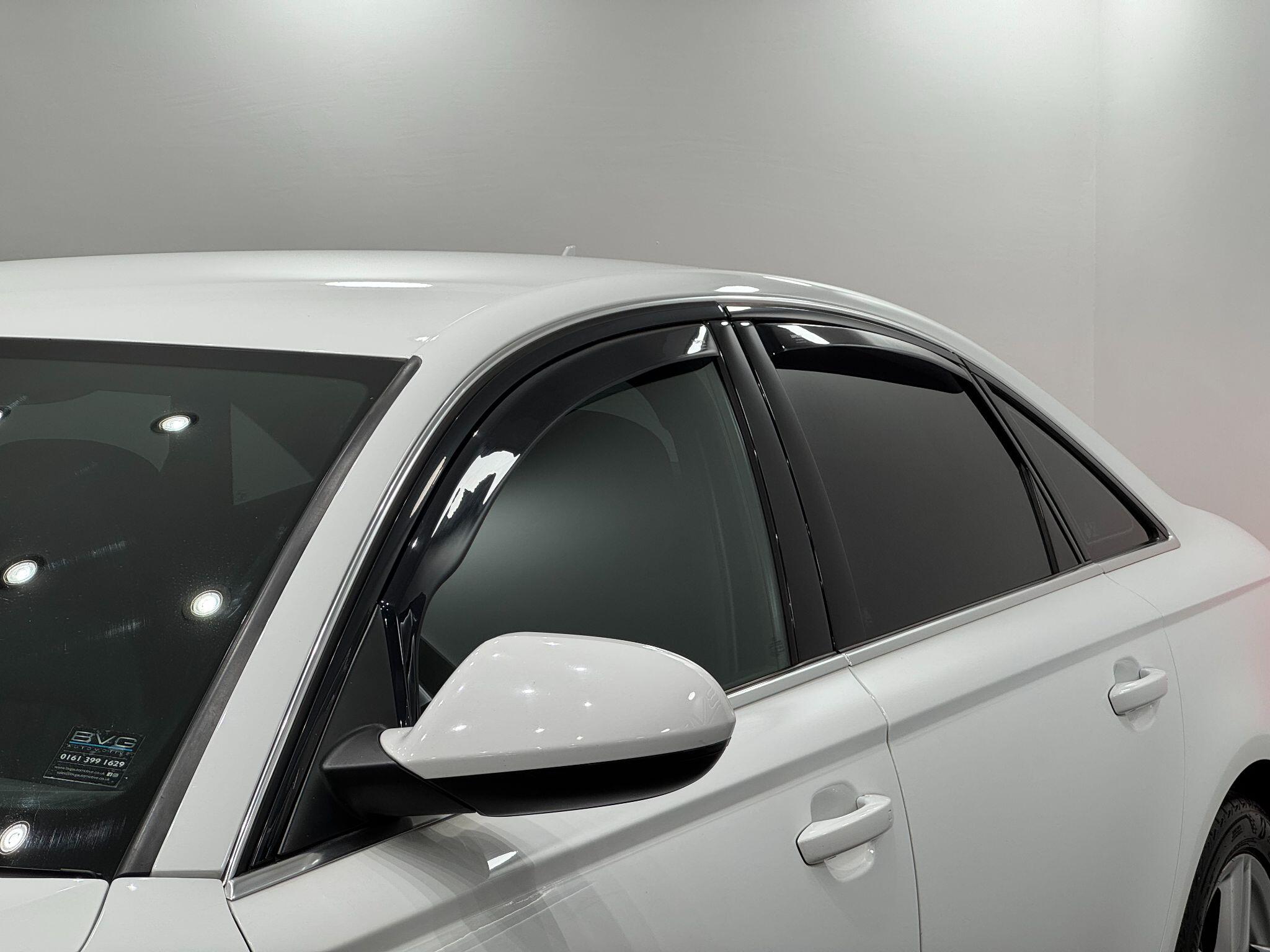 Audi A6 view 16