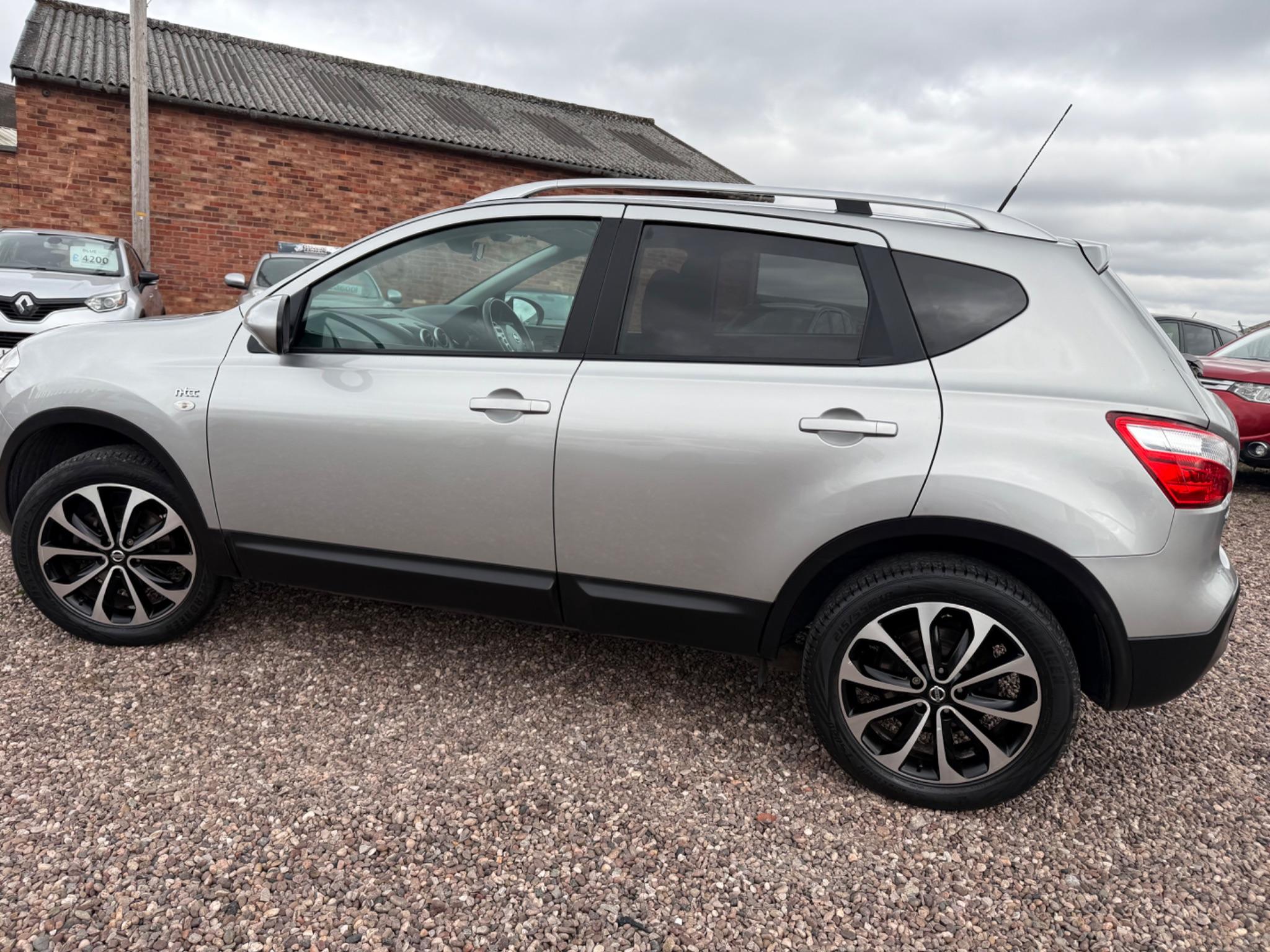 Nissan Qashqai view 18