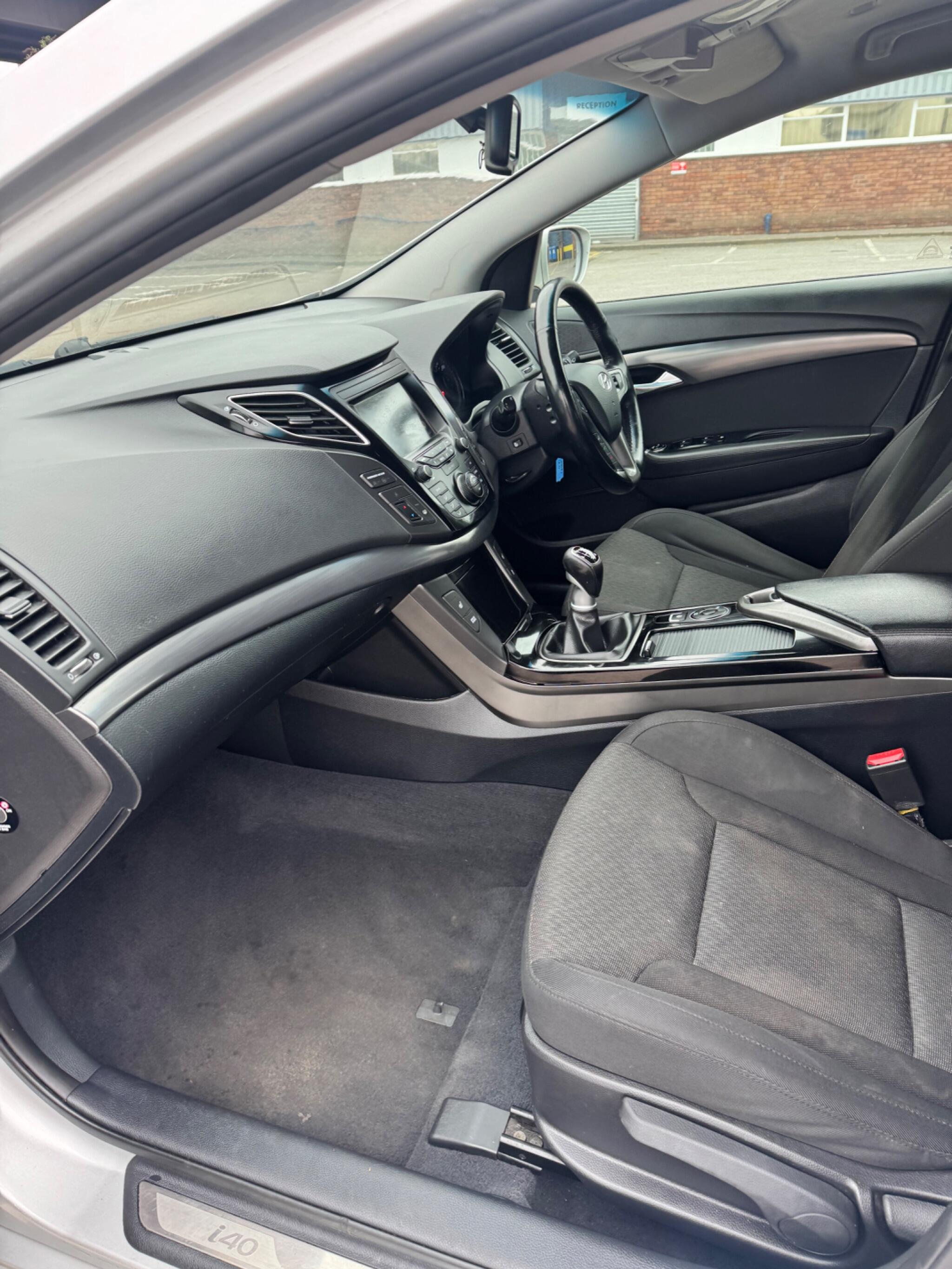 Hyundai i40 view 40