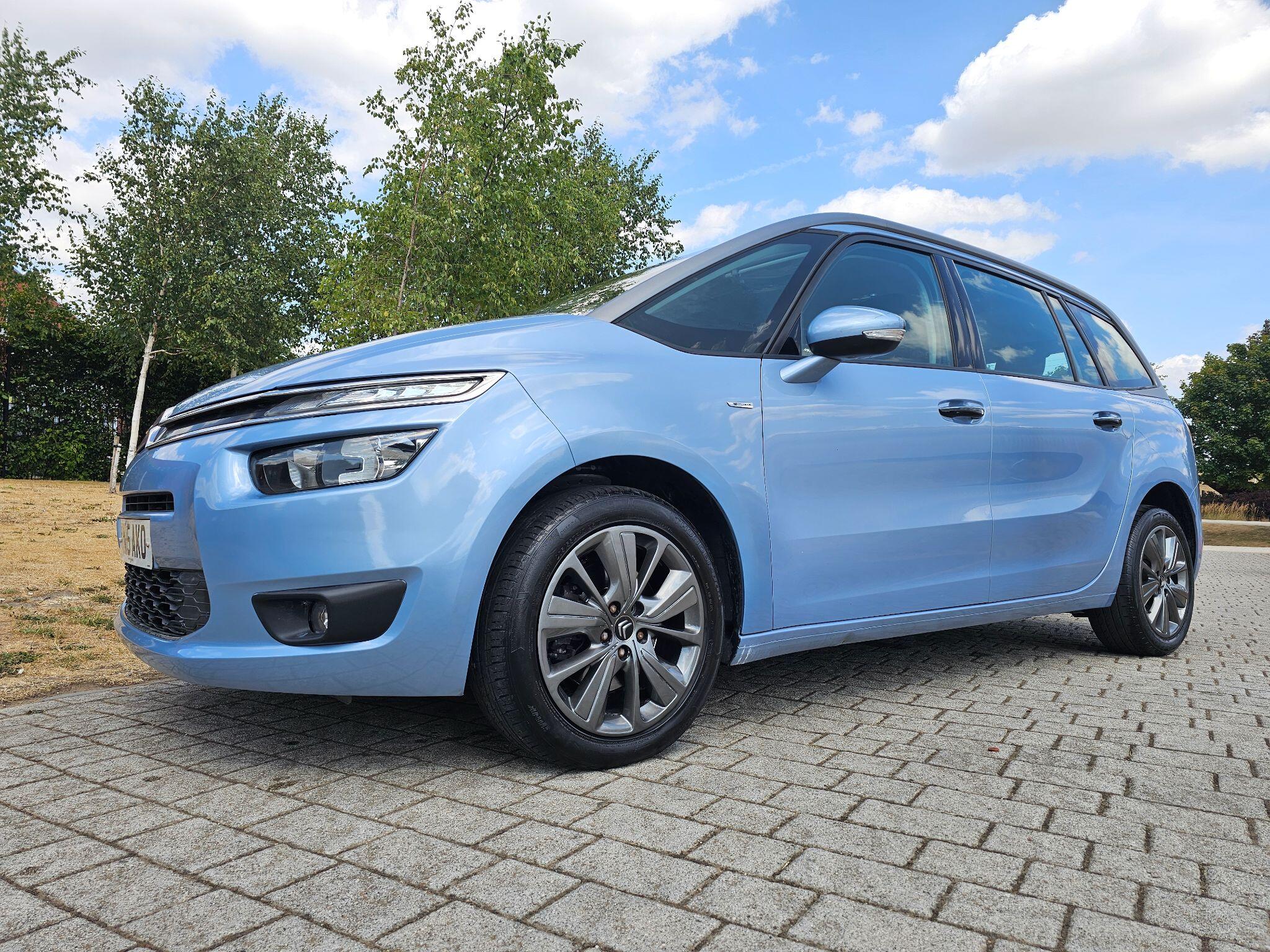 Citroen Grand C4 Picasso view 48
