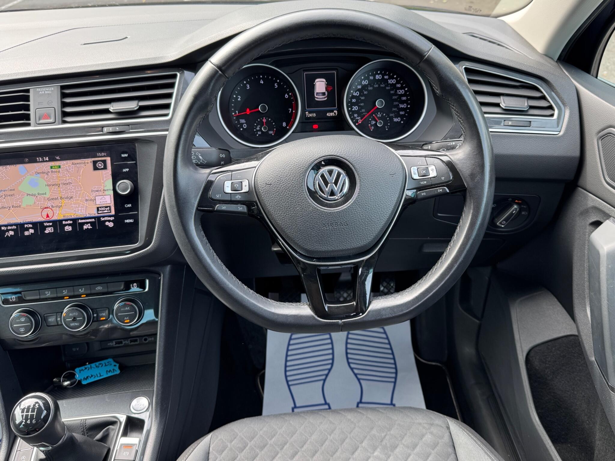 Volkswagen Tiguan view 31