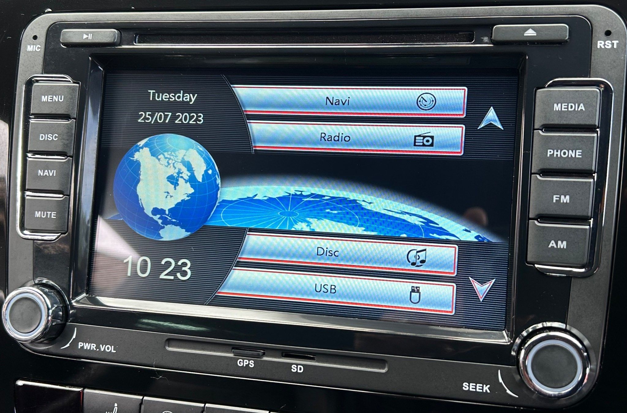 Volkswagen Scirocco view 24