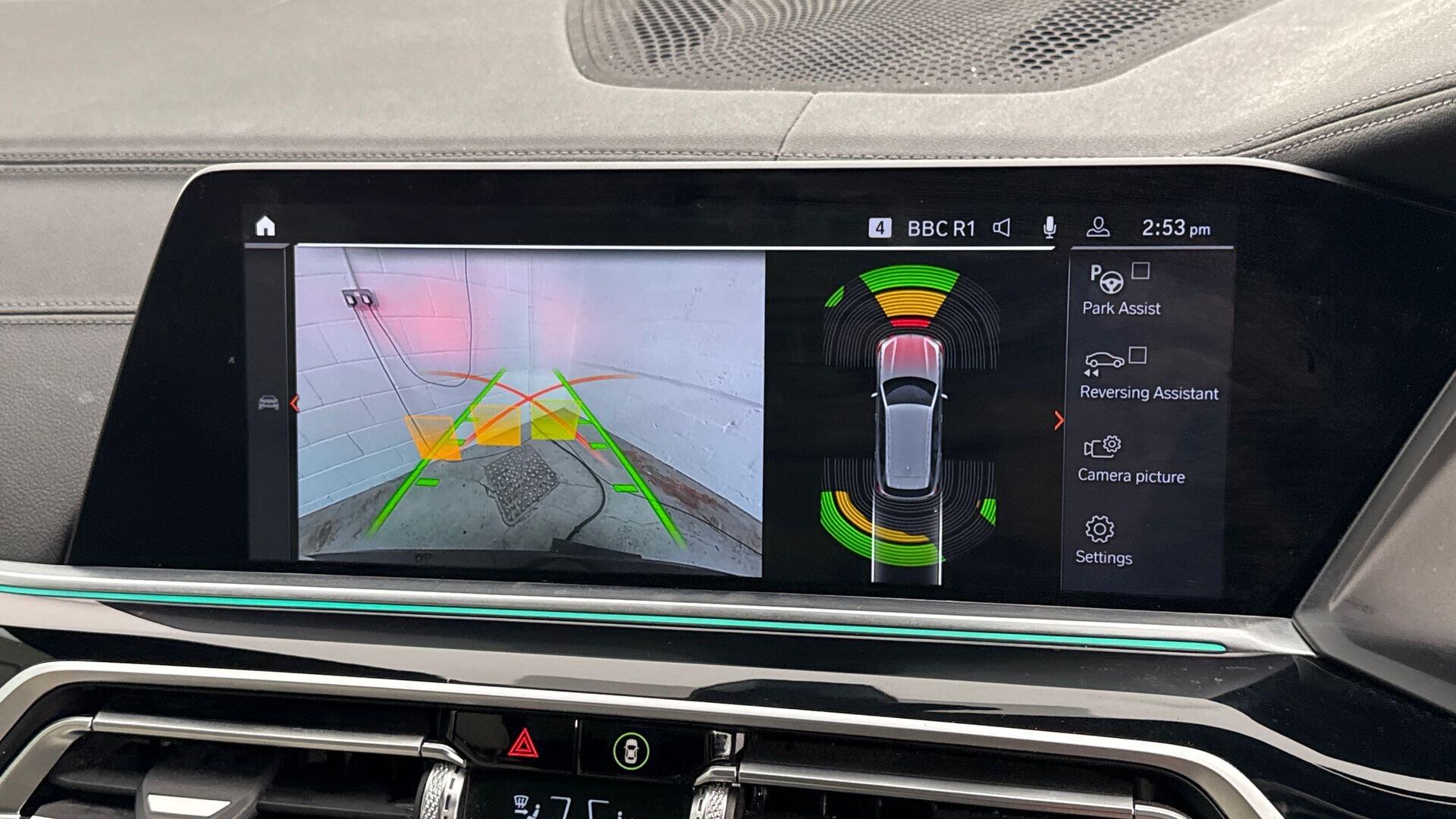 BMW X5 view 31