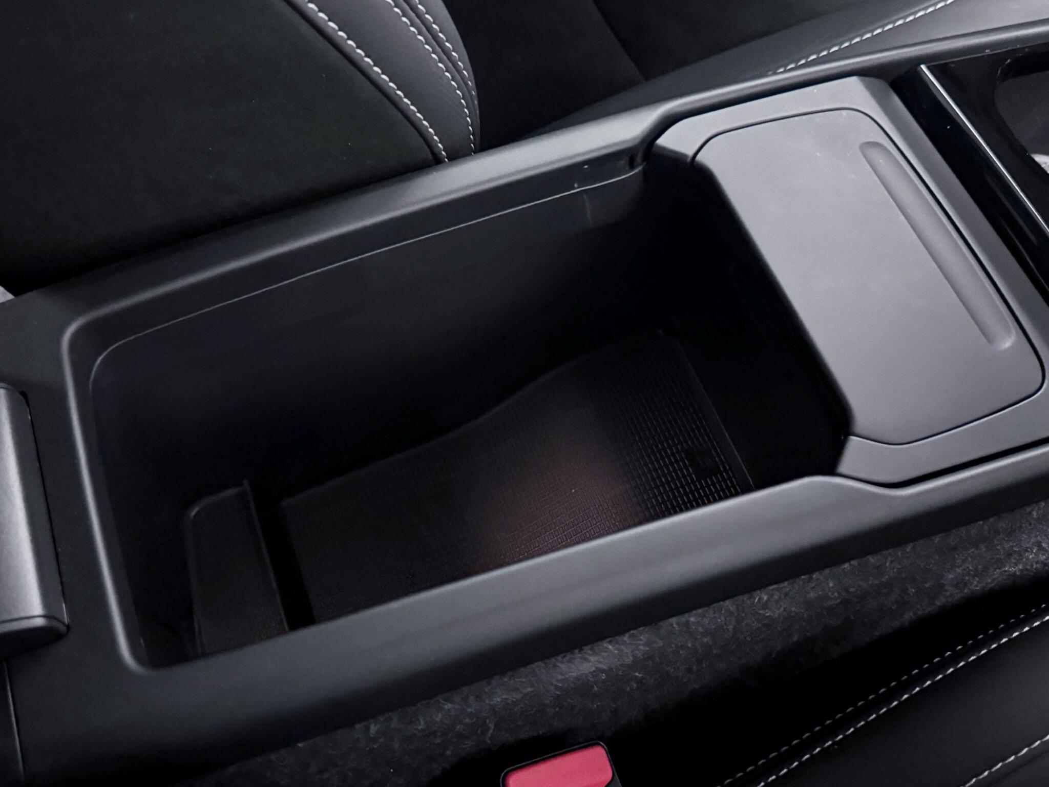 Volvo XC40 view 31