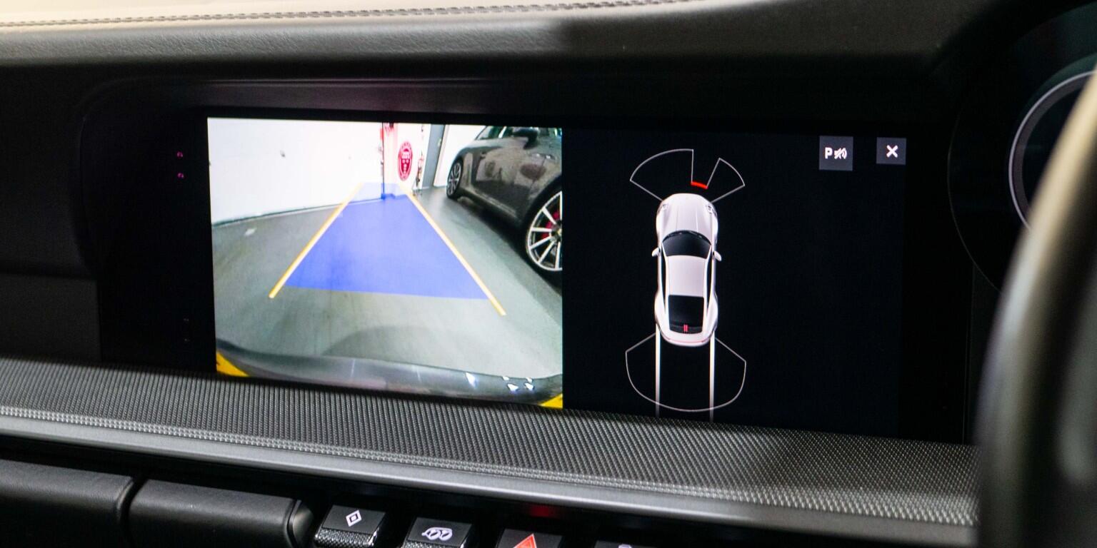 Porsche 911 view 43