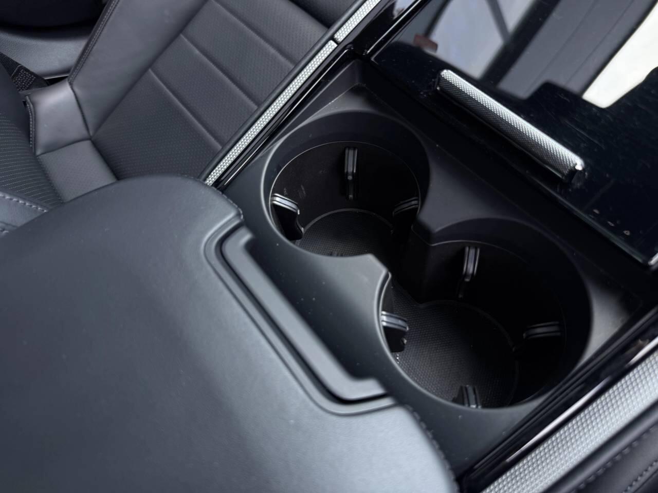 Porsche Panamera view 31