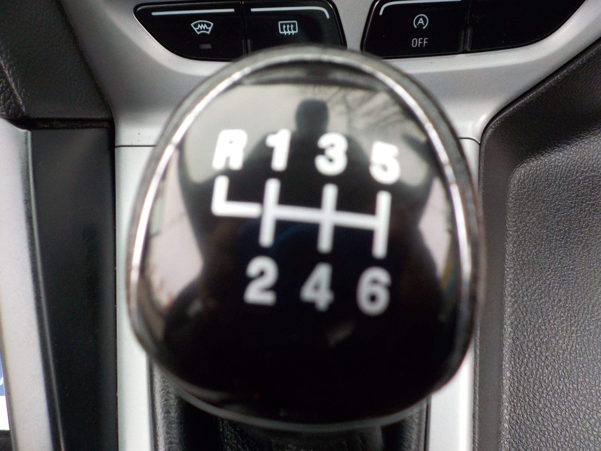 Ford Focus 1.6 TDCi Zetec S Euro 5 (s/s) 5dr