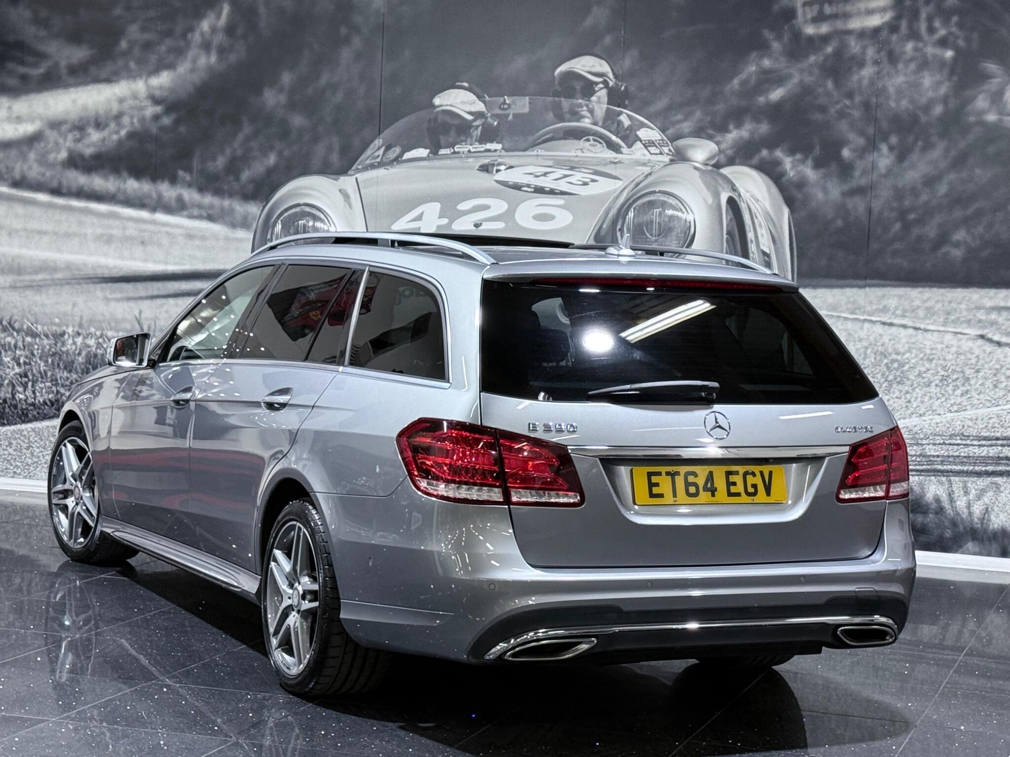 Mercedes-Benz E-Class view 24