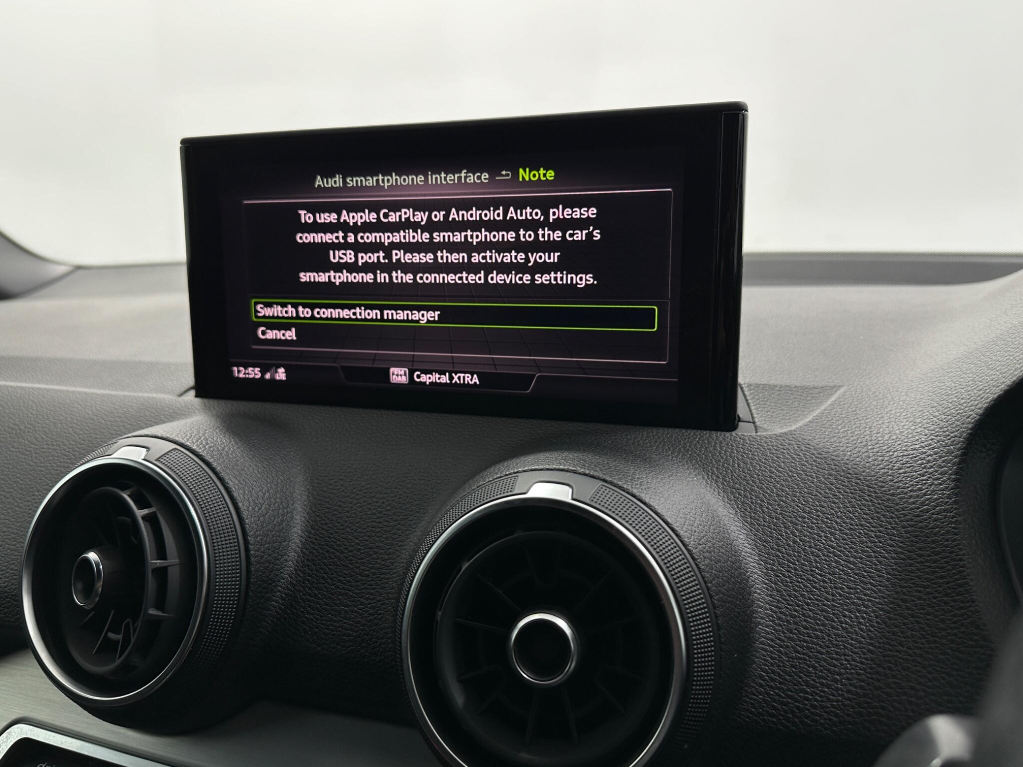 Audi Q2 view 24