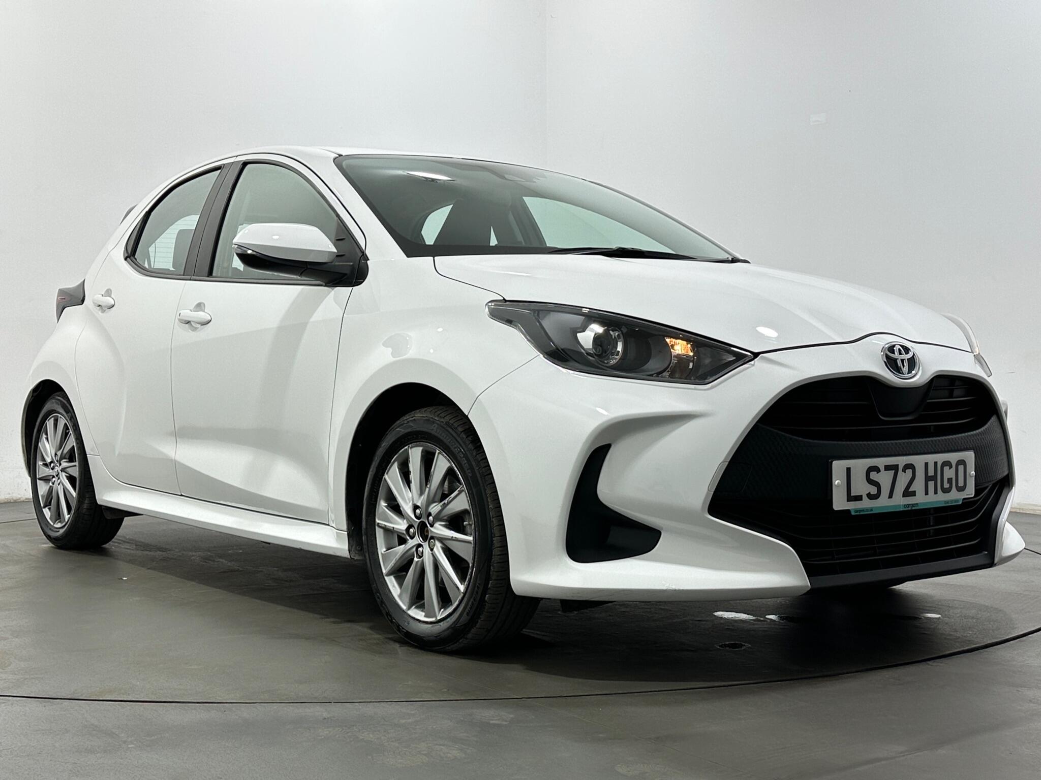 Toyota Yaris view 50