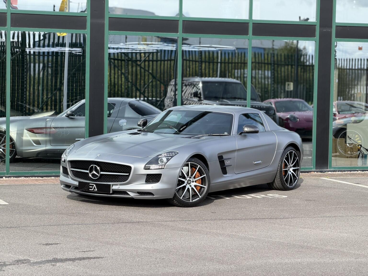 Mercedes-Benz Amg GT view 25