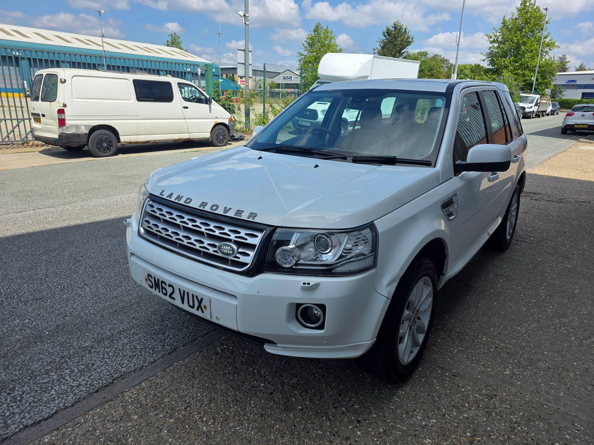 Land Rover Freelander view 2
