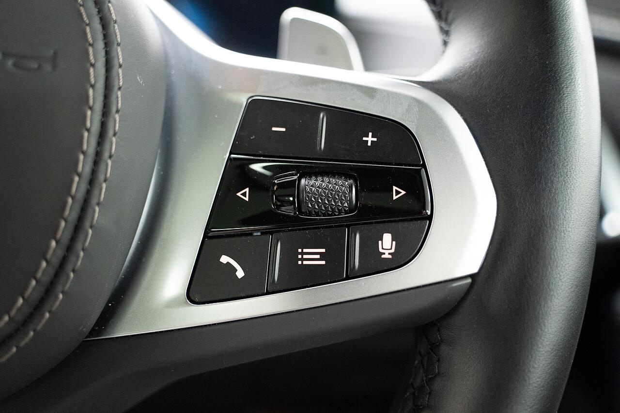 BMW X5 view 23