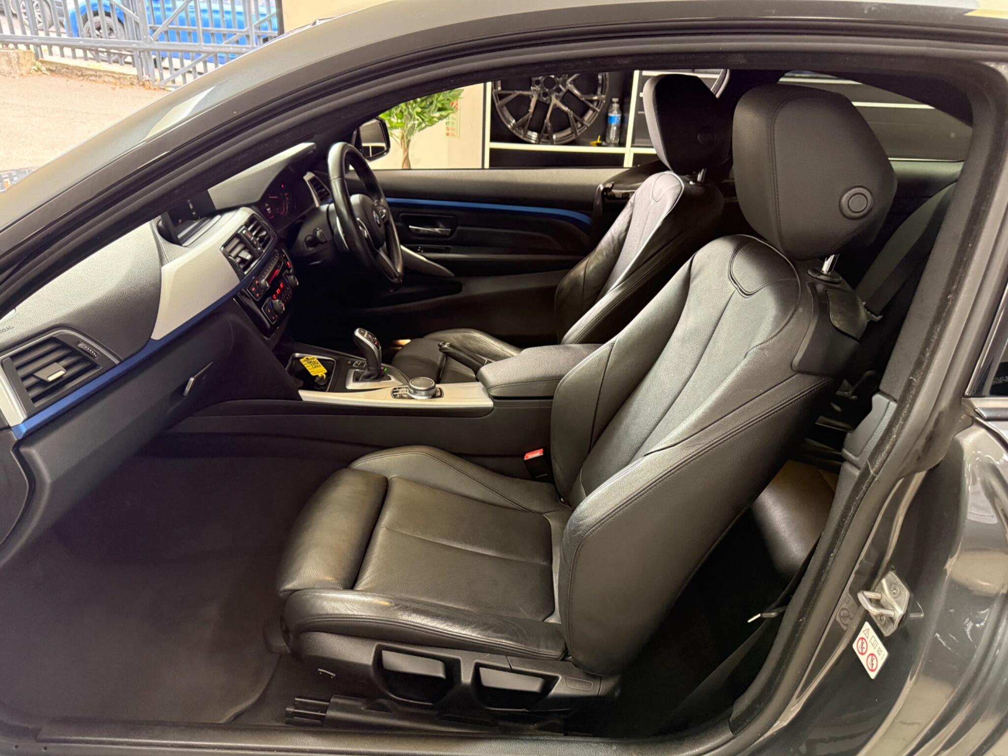 BMW 4 Series view 28