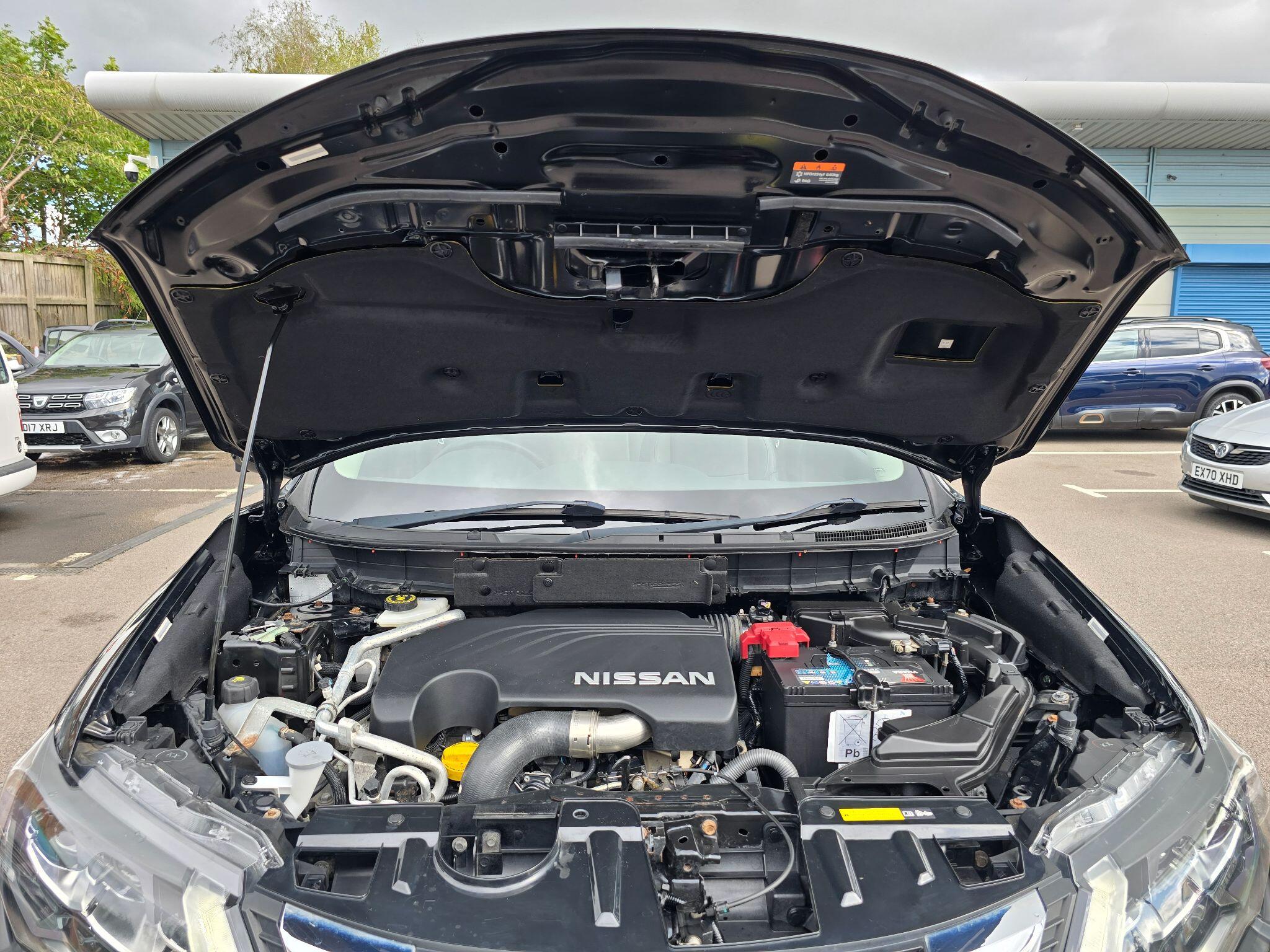 Nissan X-Trail view 70