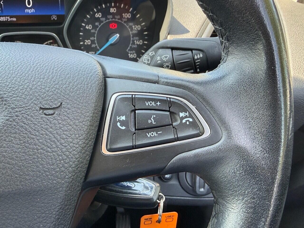 Ford C-Max view 15