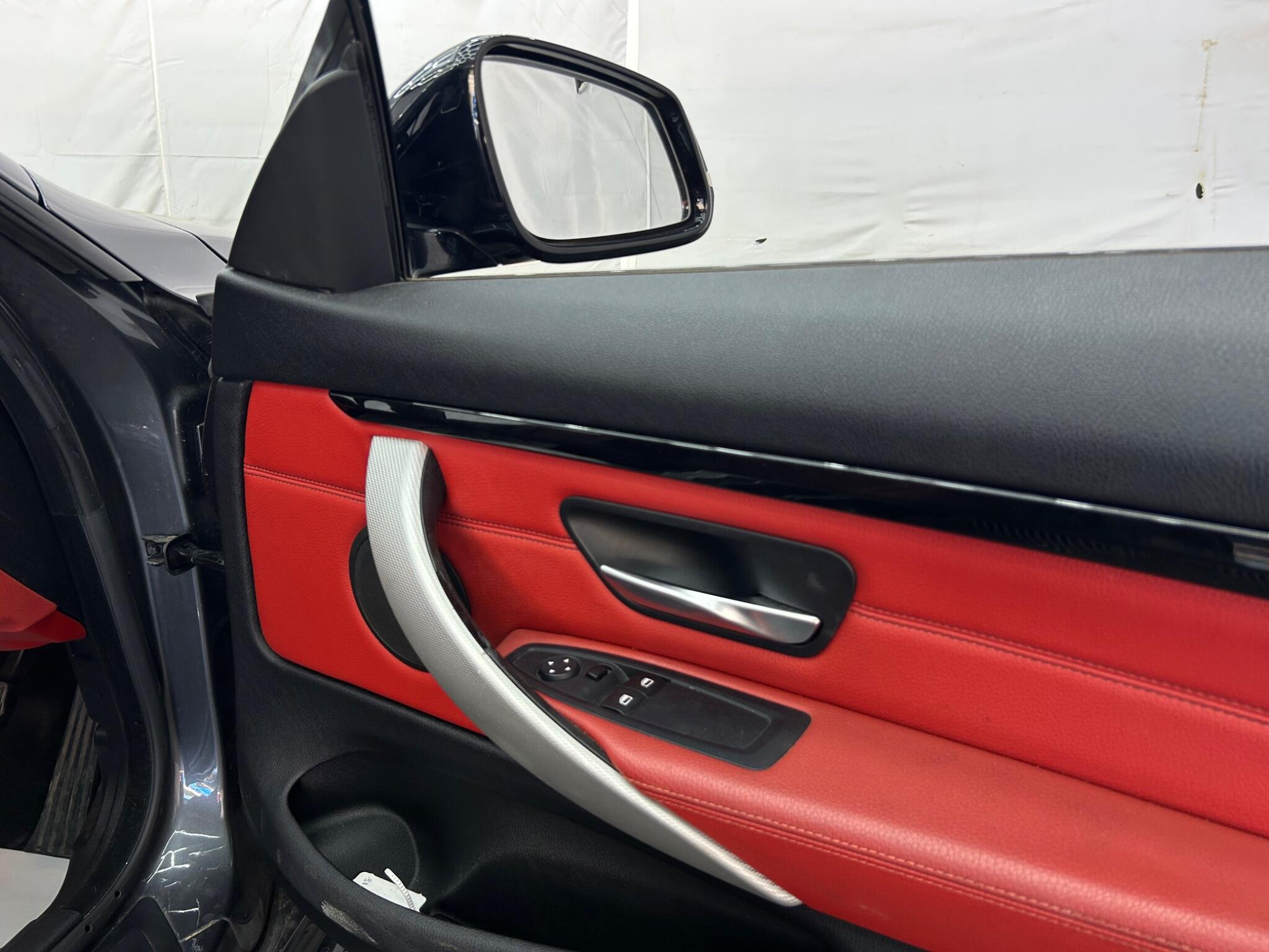 BMW 4 Series view 24