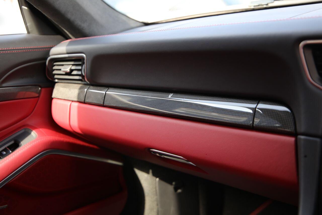 Porsche 911 view 48
