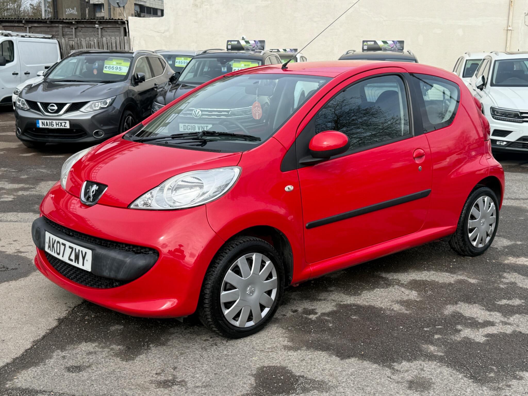 Peugeot 107 - Image 9