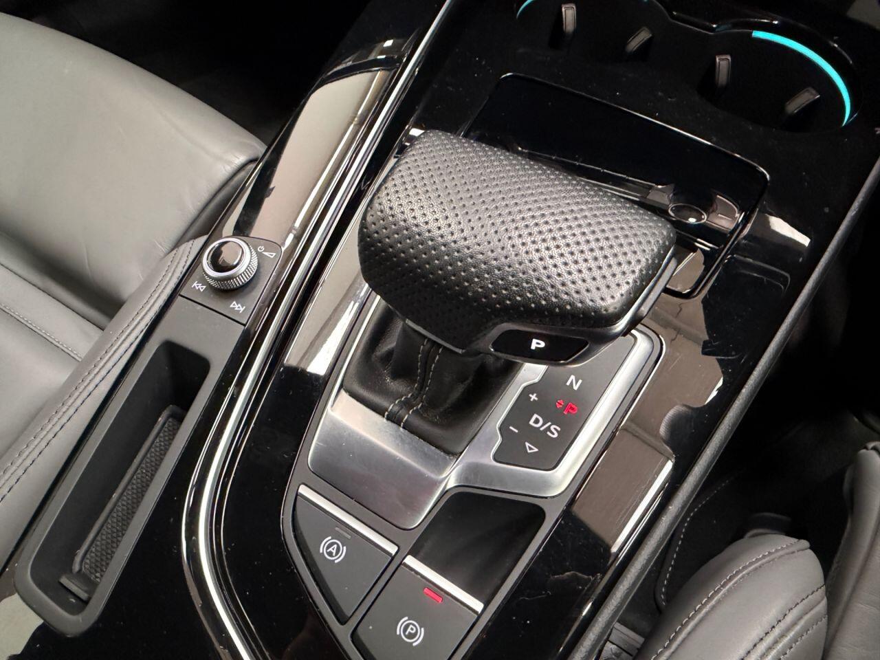 Audi A5 view 45