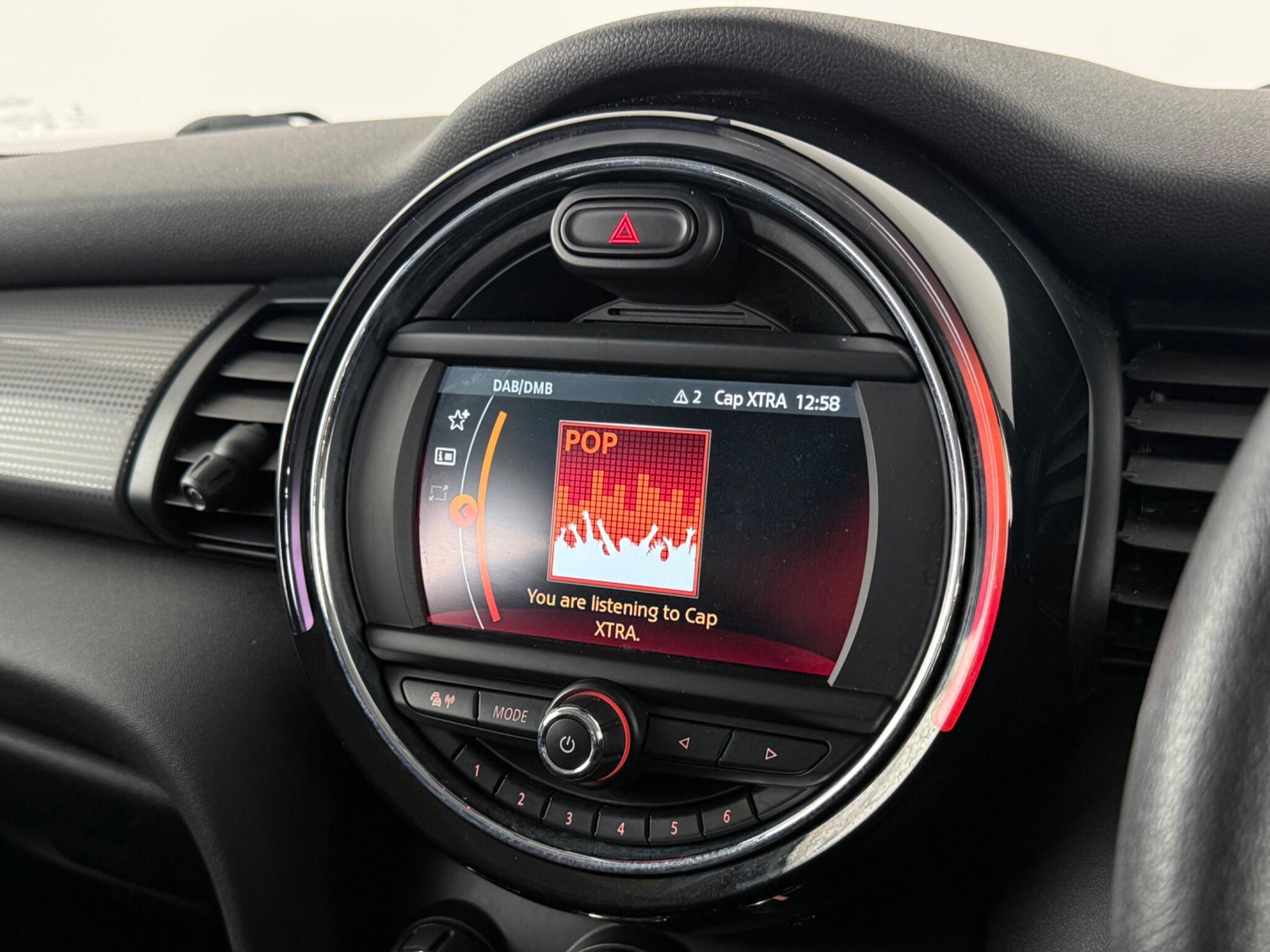 Mini Hatch view 23