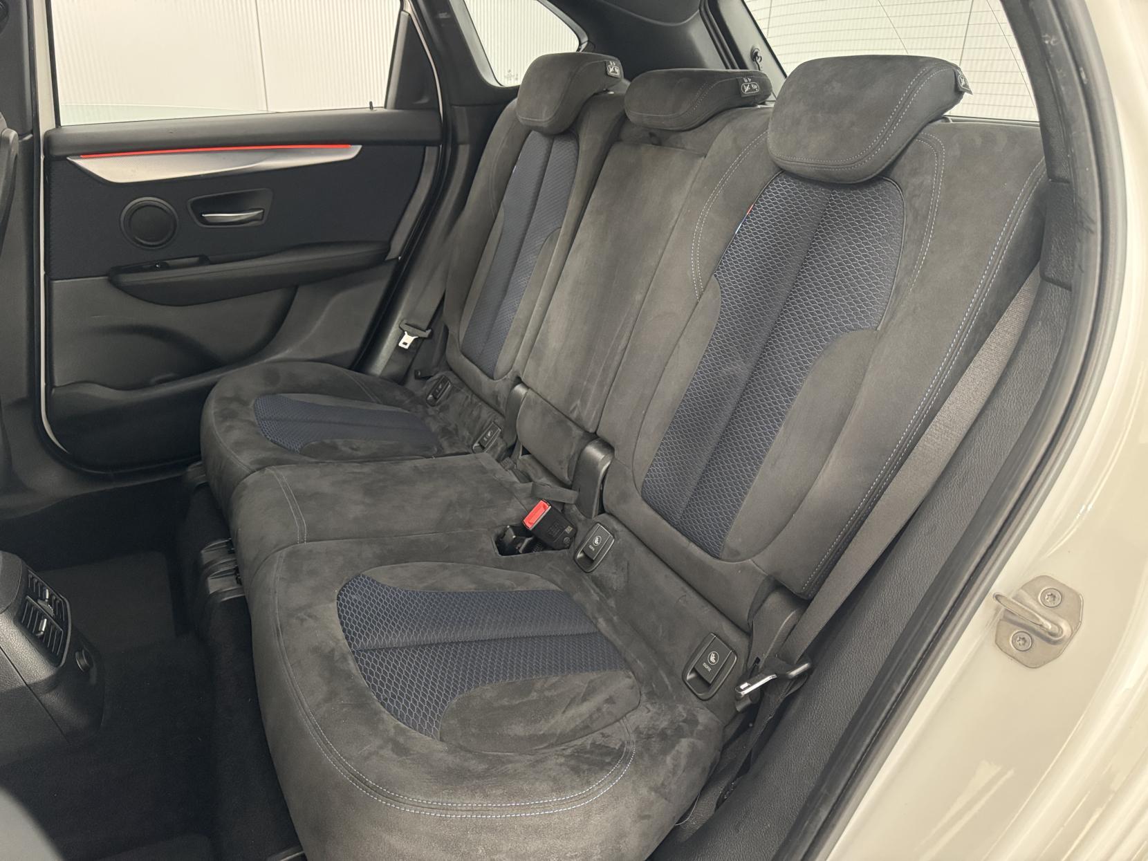 BMW 2 Series Active Tourer view 63