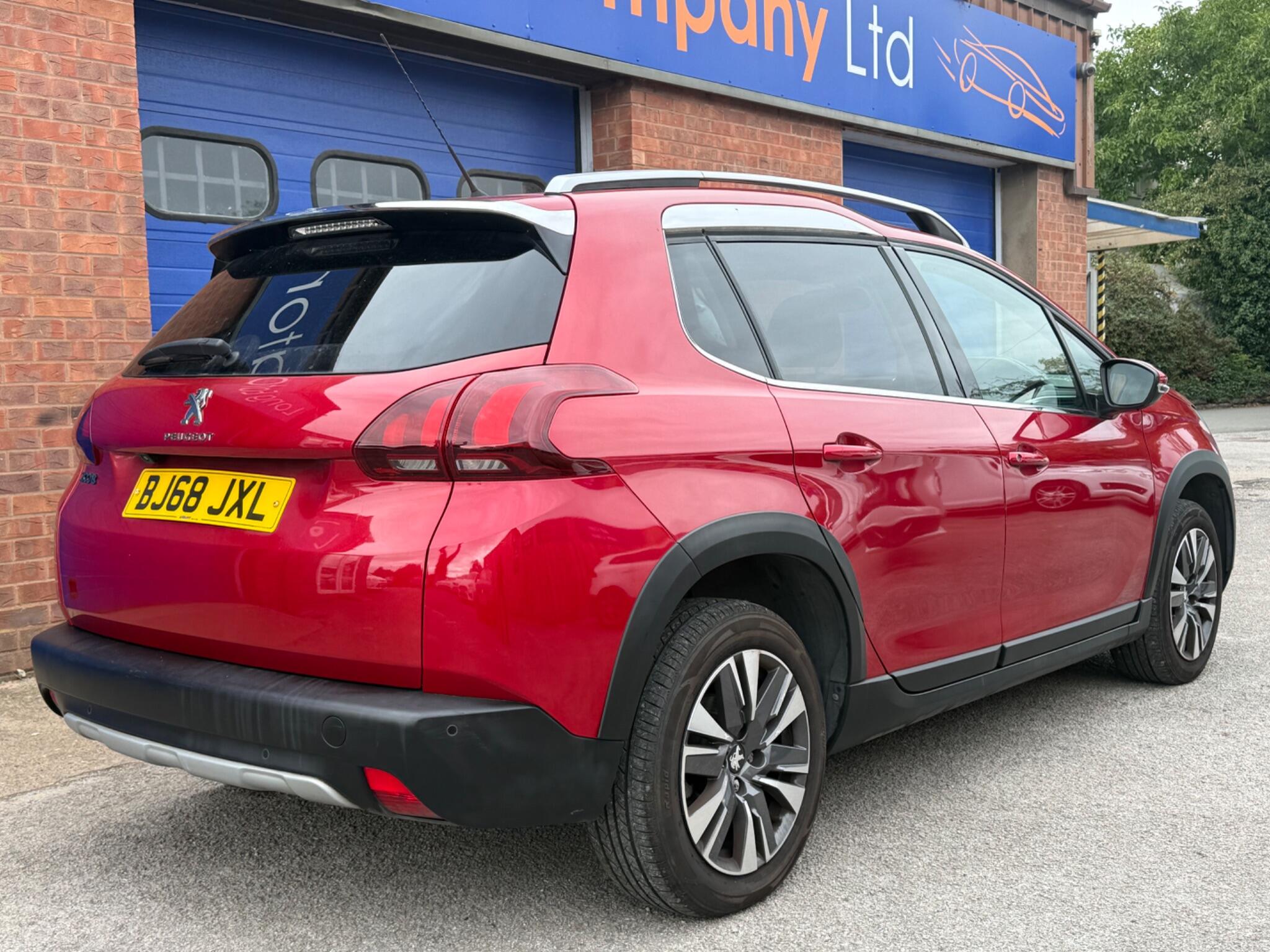 Peugeot 2008 view 14