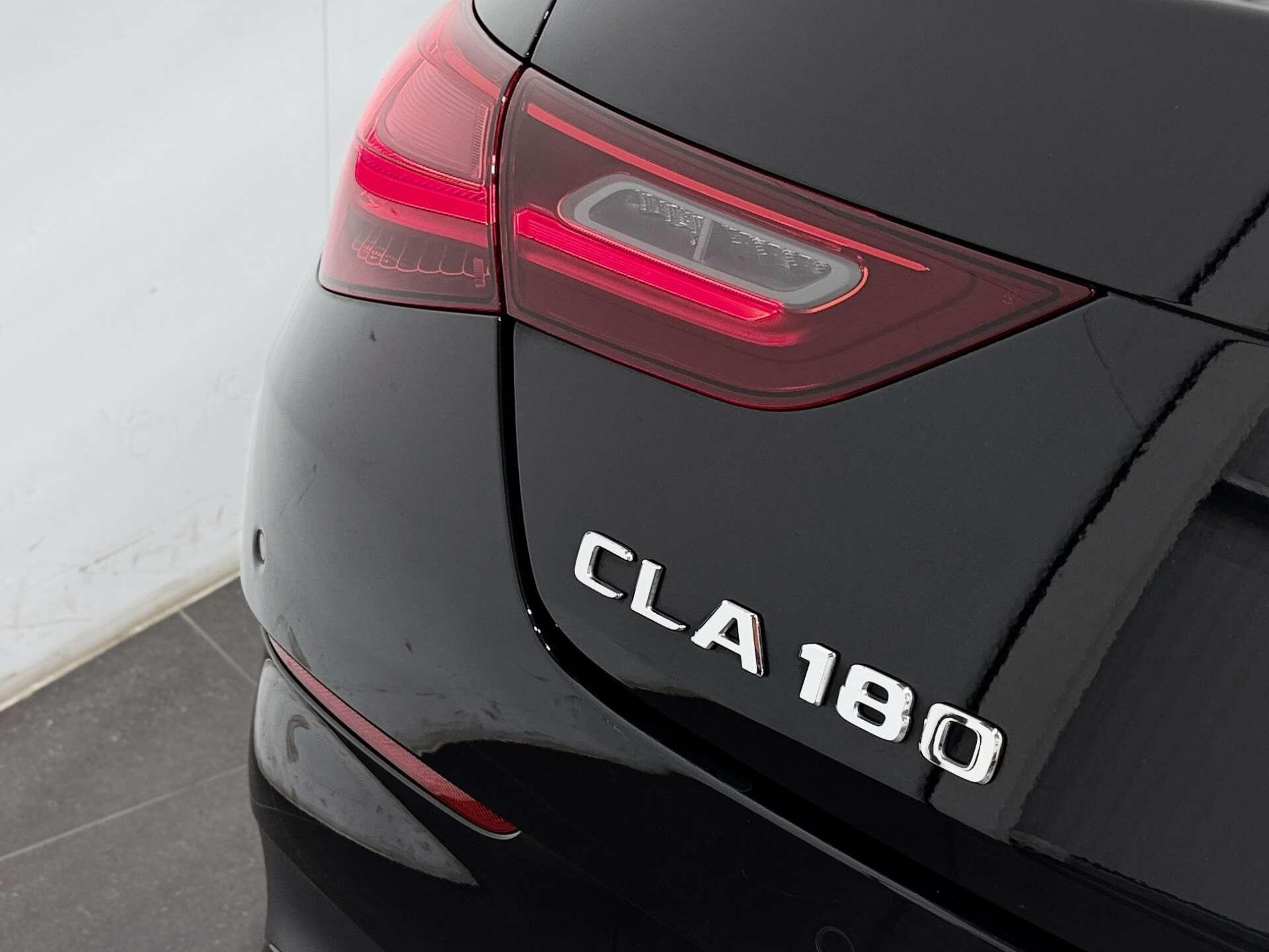 Mercedes-Benz CLA view 24