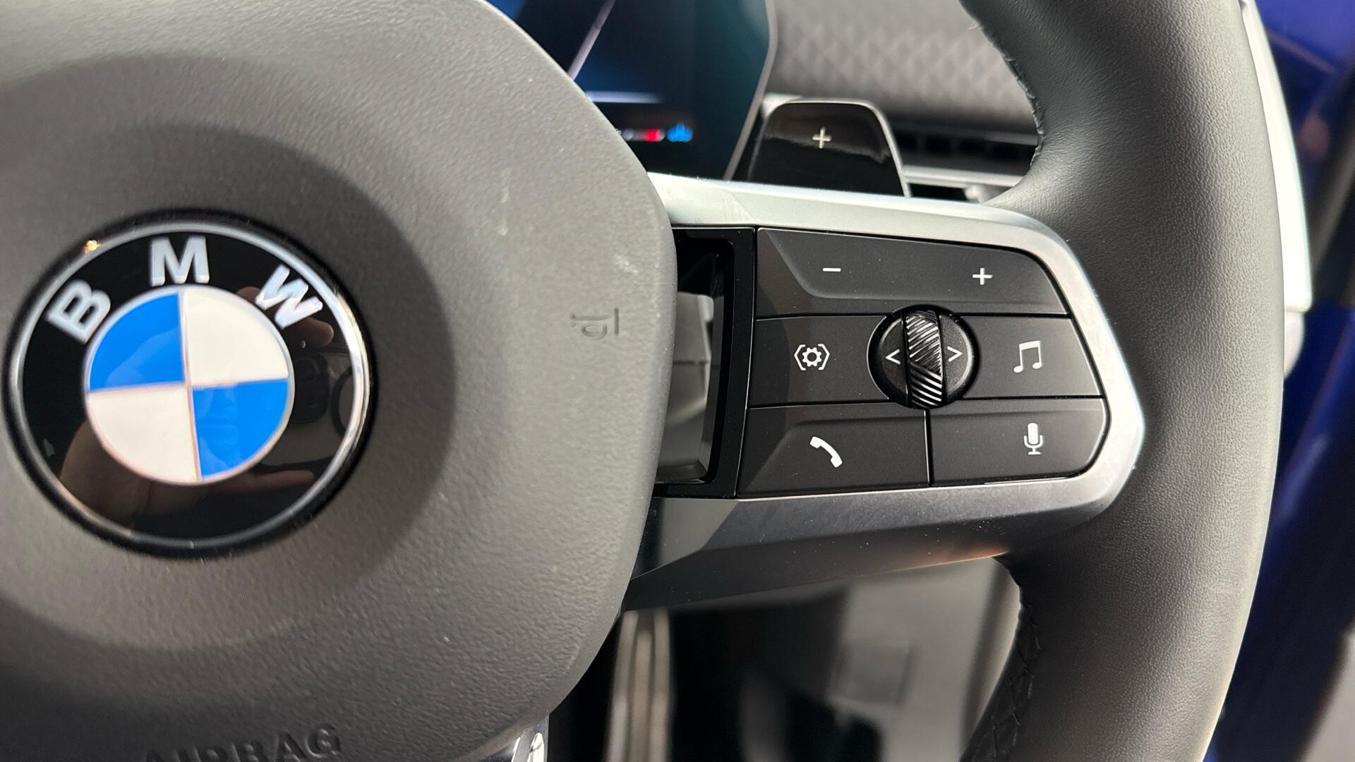 BMW X2 view 18