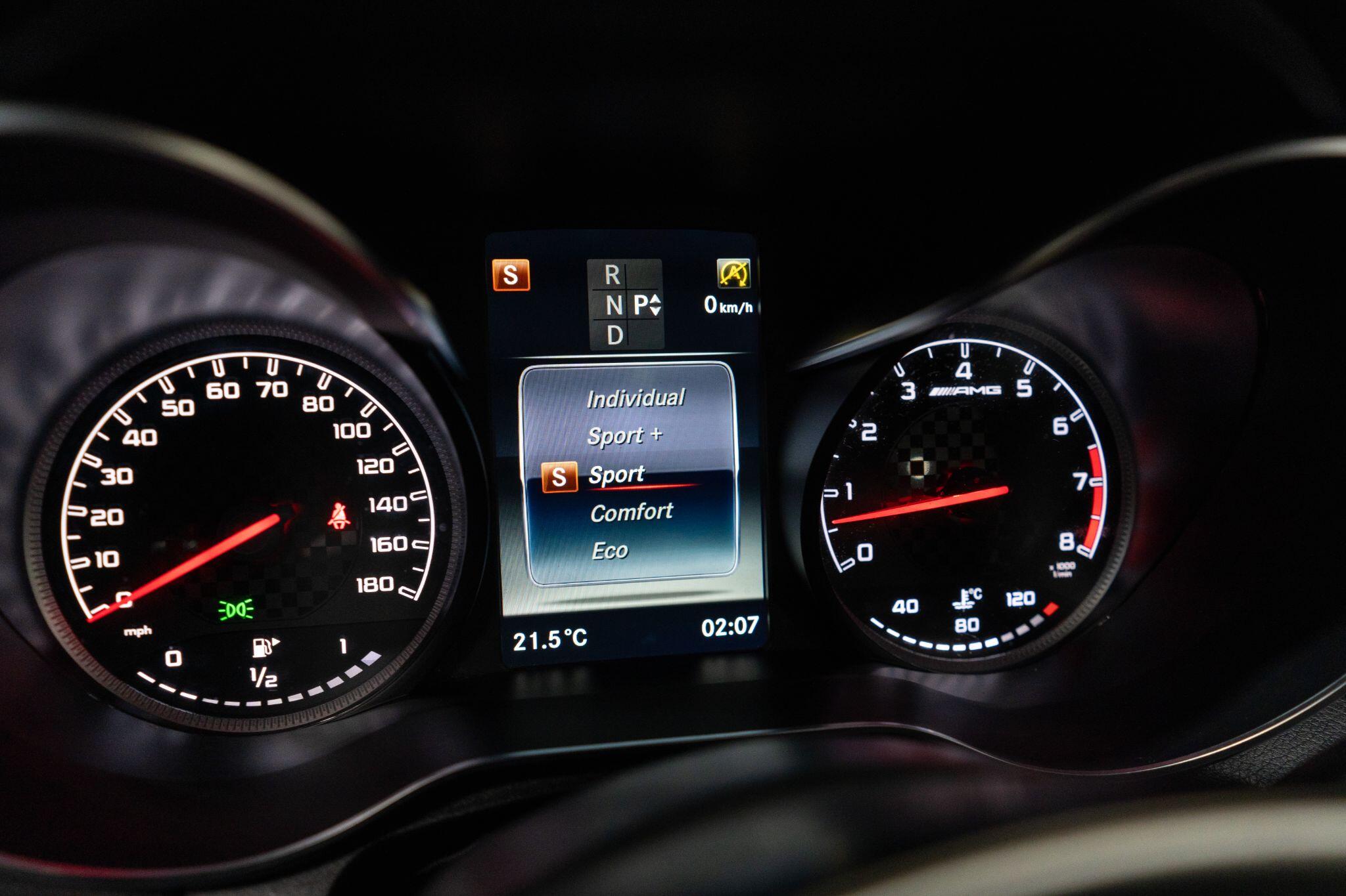 Mercedes-Benz GLC view 37