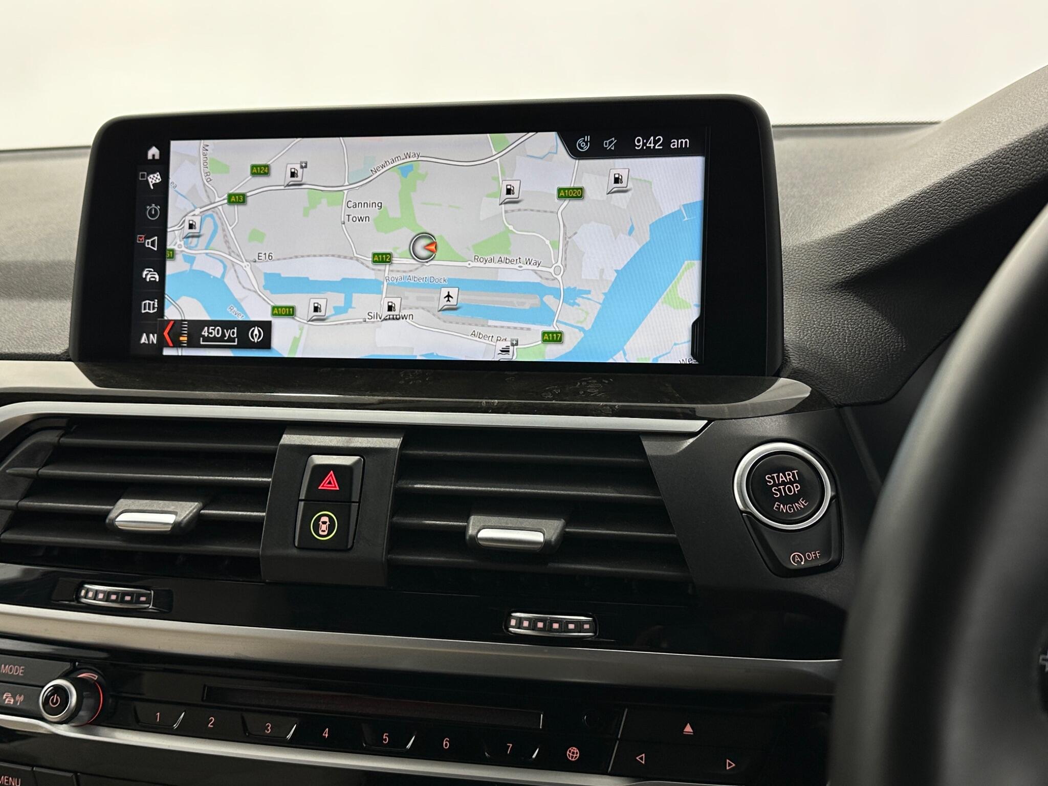 BMW X3 view 25