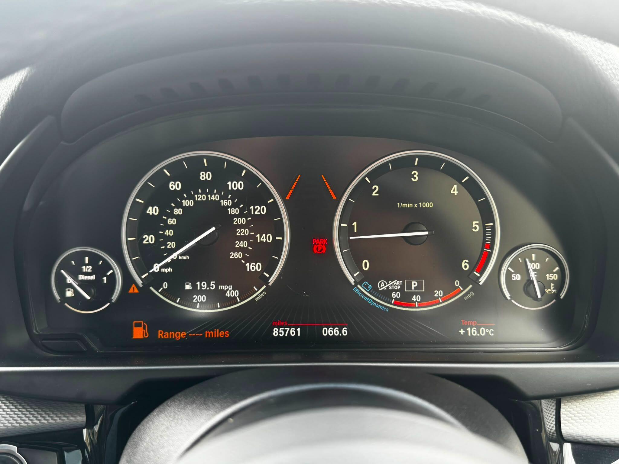 BMW X5 view 45