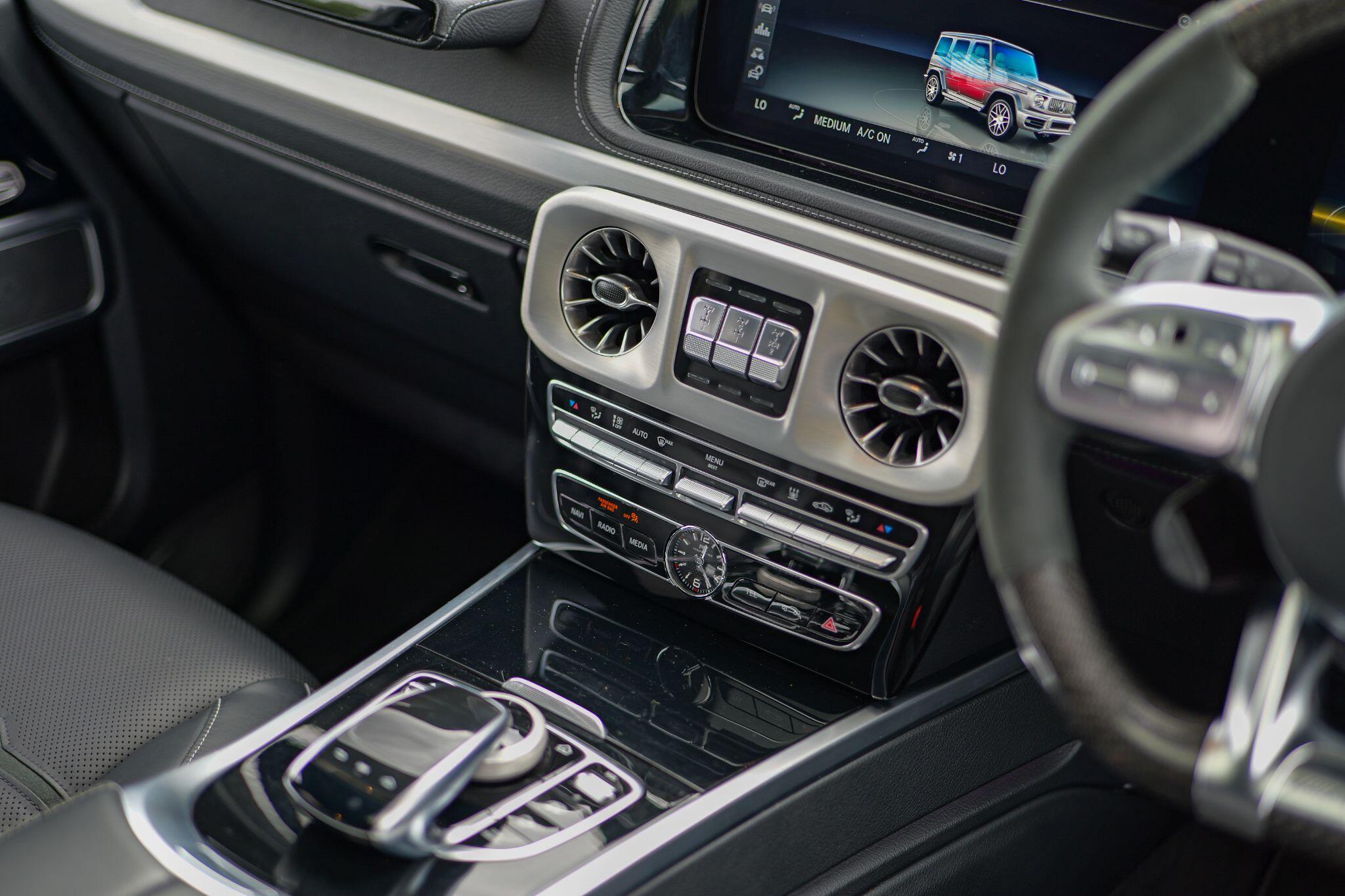 Mercedes-Benz G Class view 16