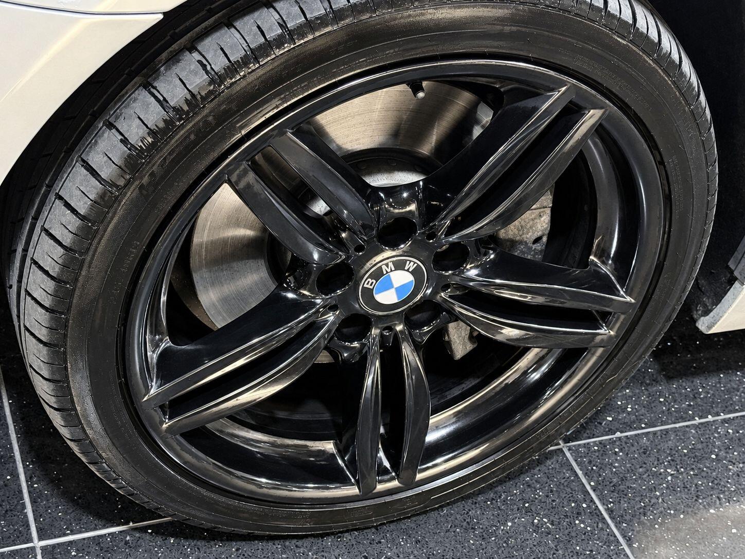 BMW 5 Series view 65