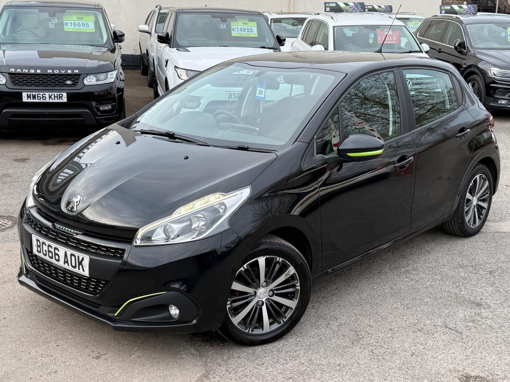 Peugeot 208 - Image 10