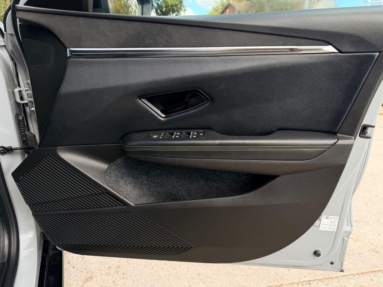Renault Megane E-Tech view 15