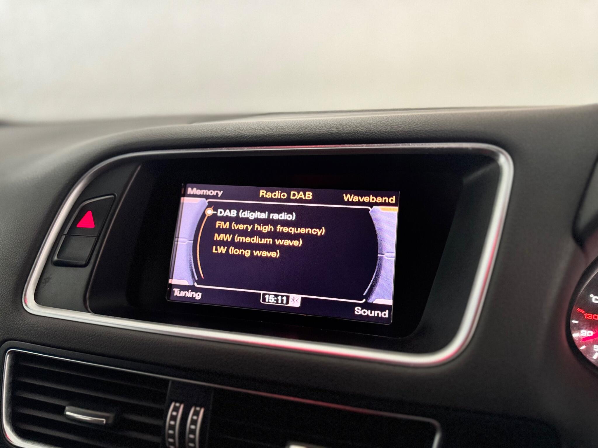 Audi Q5 view 33