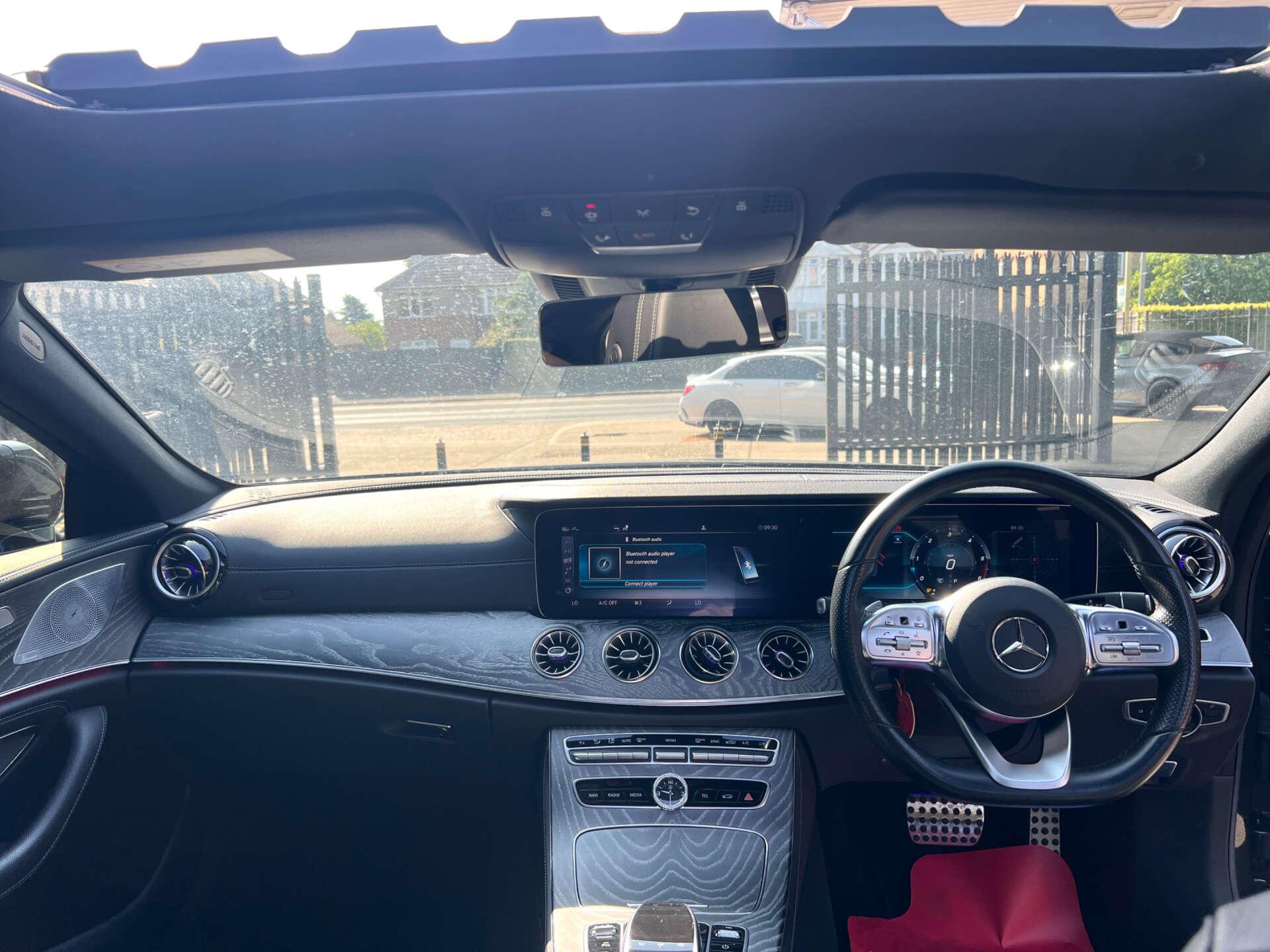 Mercedes-Benz CLS view 16