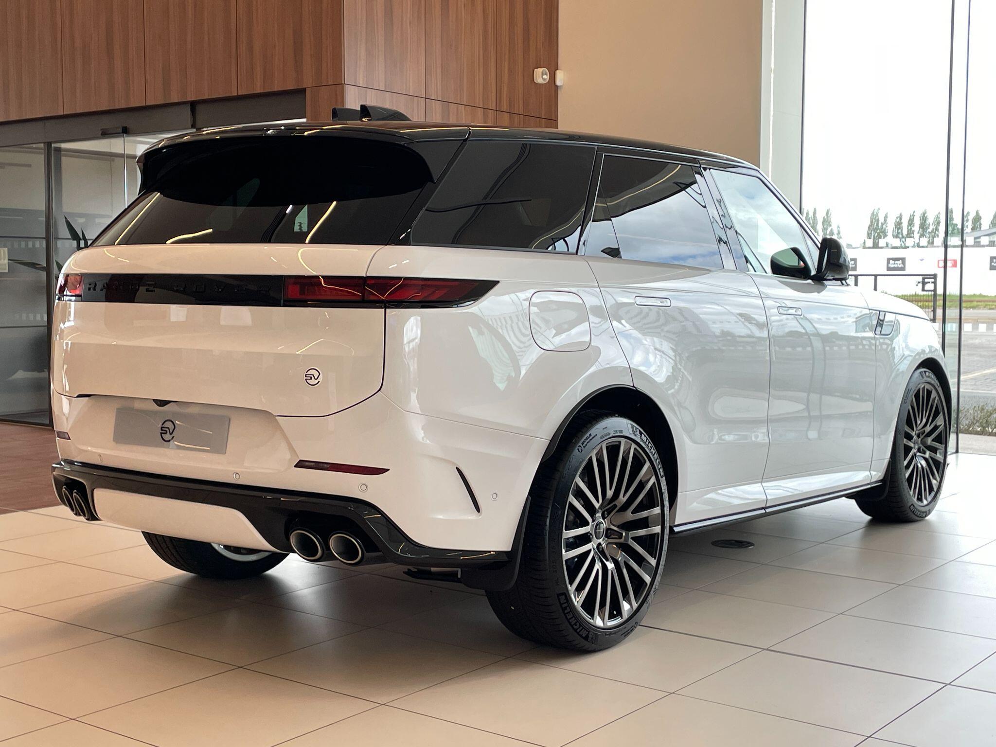 Land Rover Range Rover Sport view 6