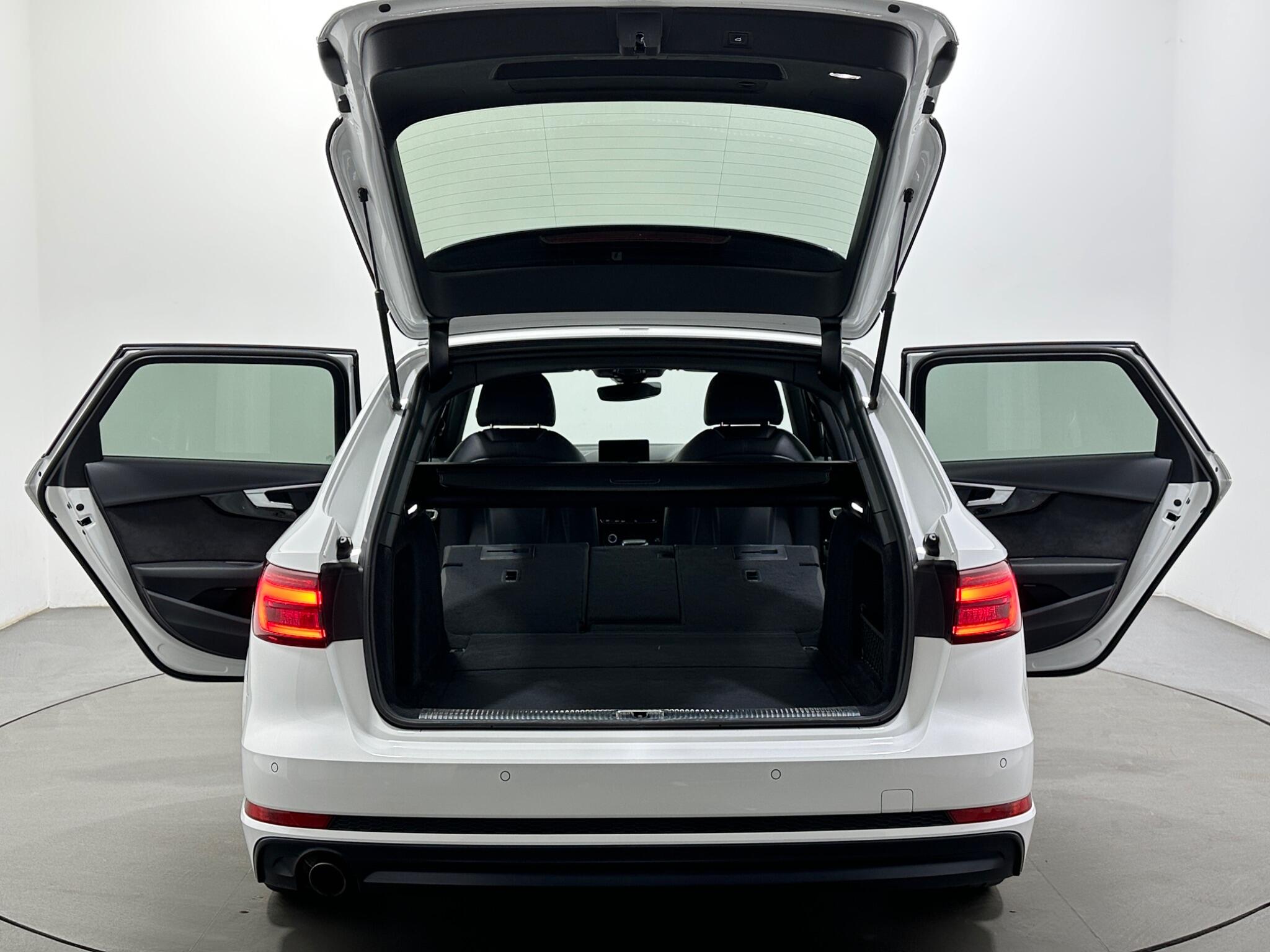 Audi A4 view 46