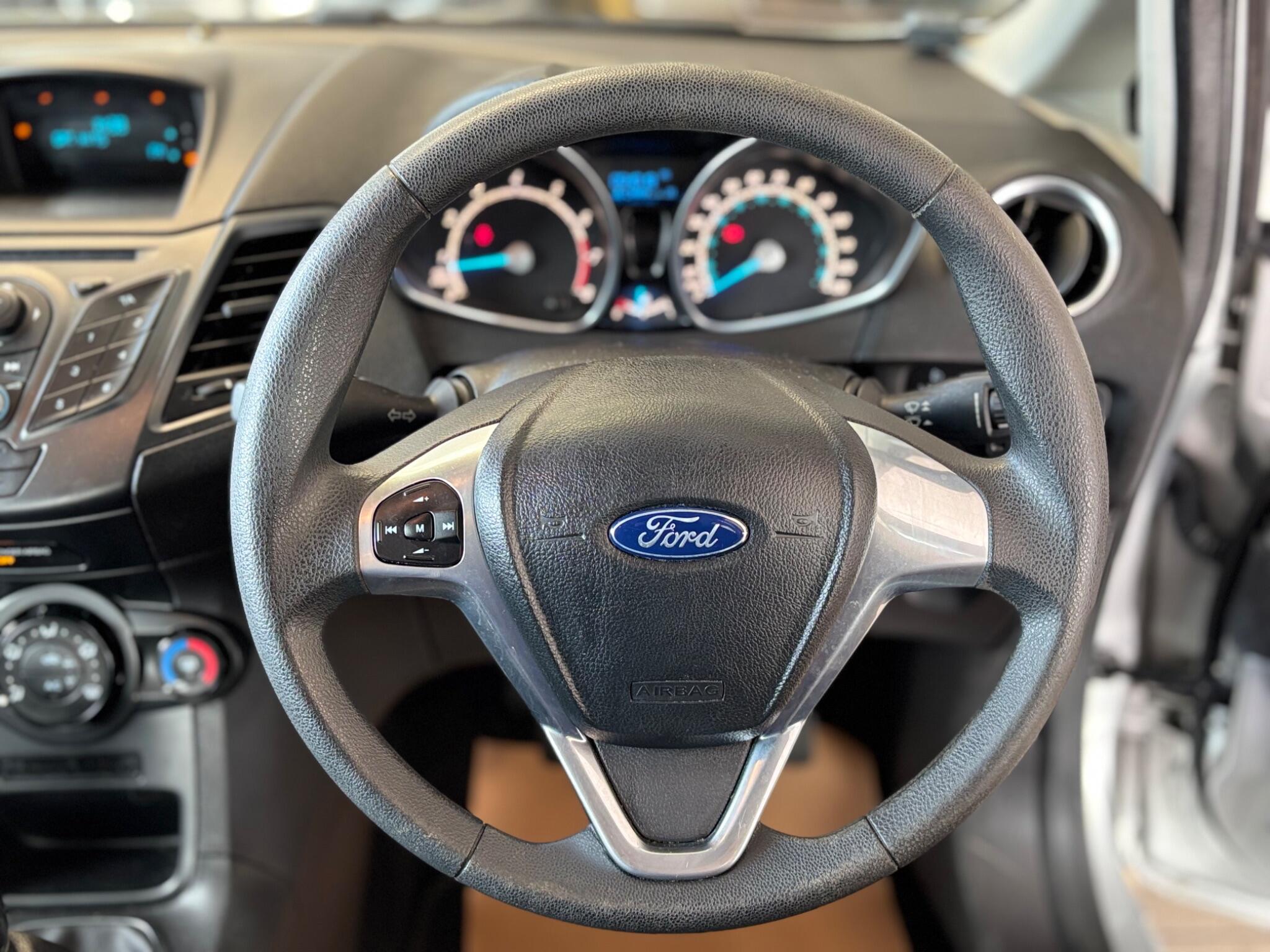 Ford Fiesta view 15