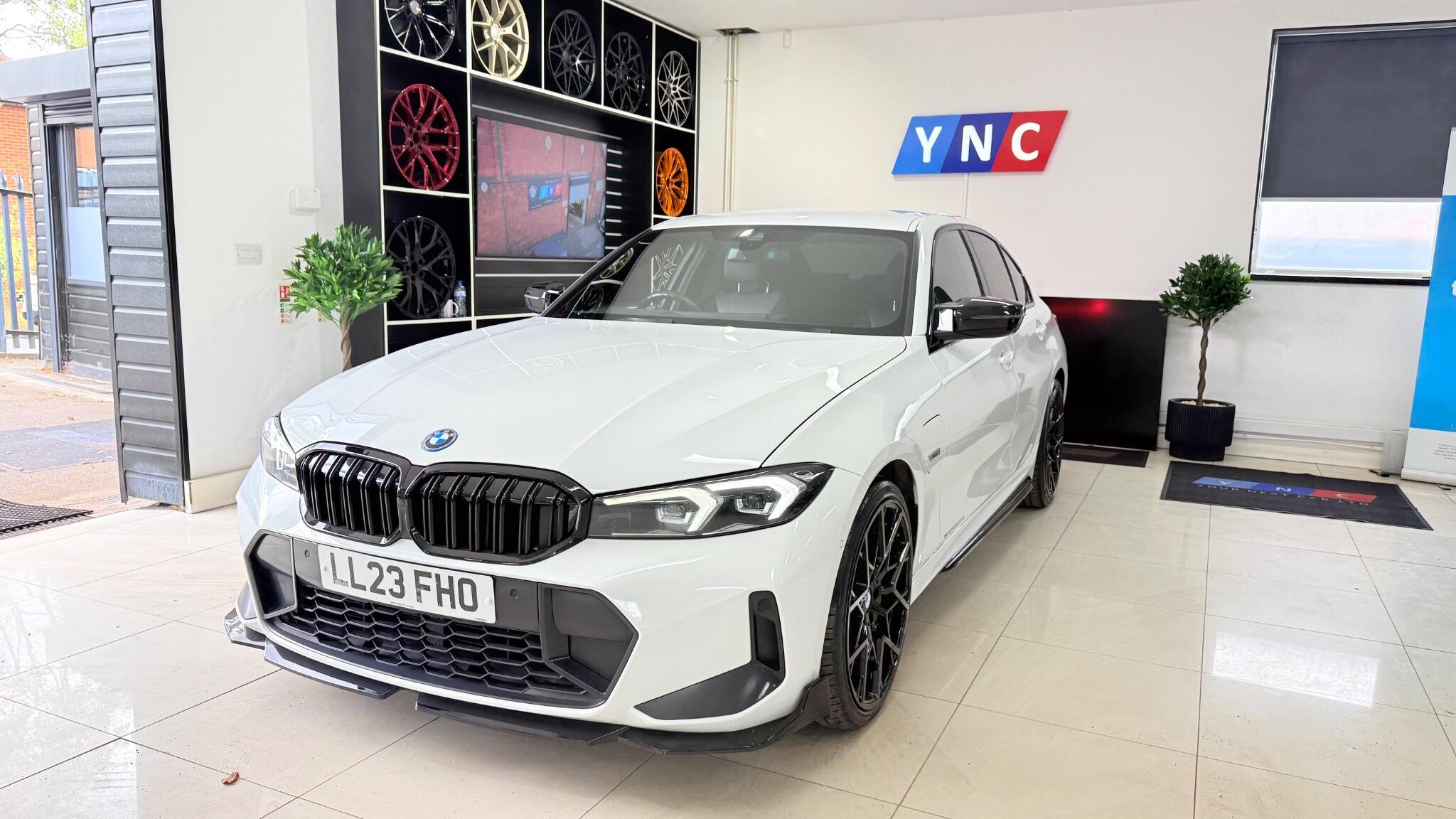 BMW 3 Series view 48